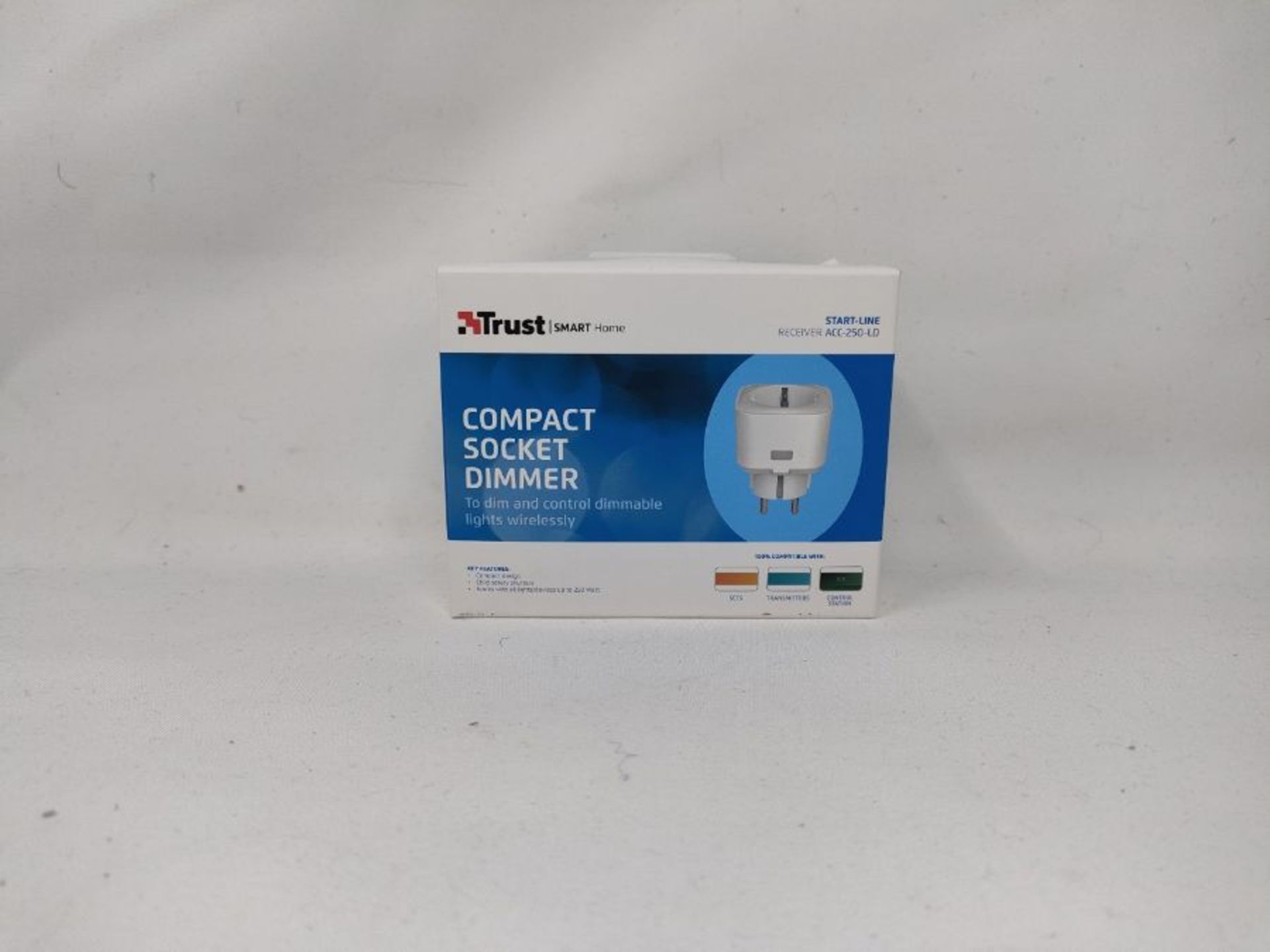 Trust Smart Home 433 Mhz ACC-250-LD Compact Socket Dimmer - Image 2 of 3
