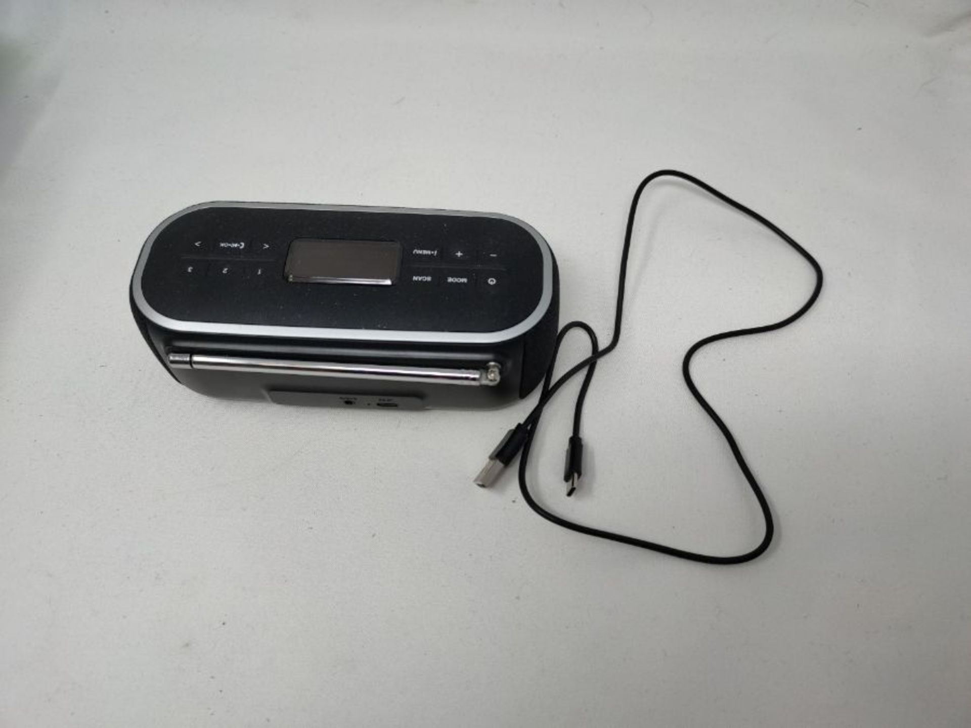 RRP £52.00 TechniSat DIGITRADIO BT 1 - tragbarer Bluetooth-Lautsprecher mit DAB+ Digitalradio (UK - Image 3 of 3