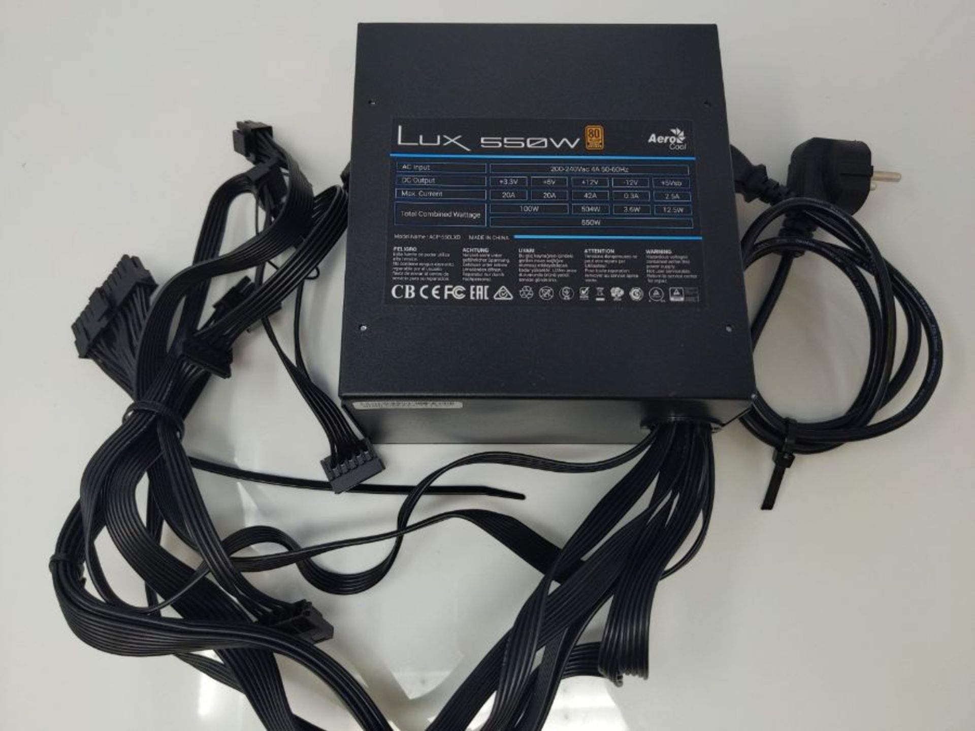AeroCool LUX550 550W 12V 88% Efficiency 80 Plus Bronze PC Power Supply Black - Image 3 of 3