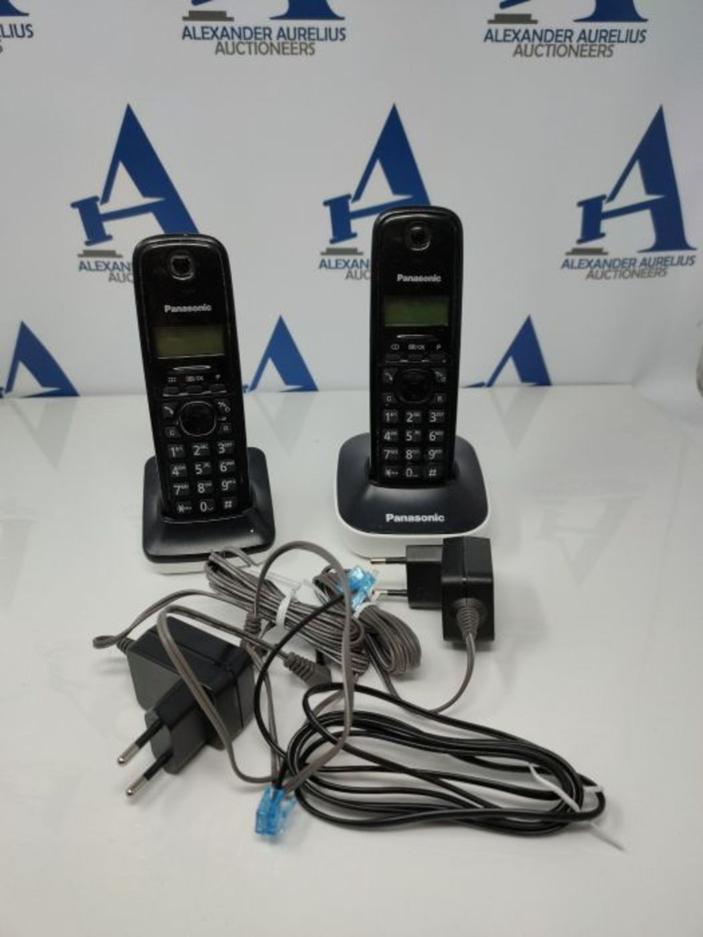 Panasonic KX-TG1612 - telephones (DECT, Desk, Black, White, LCD, AAA, Amber) - Image 3 of 3