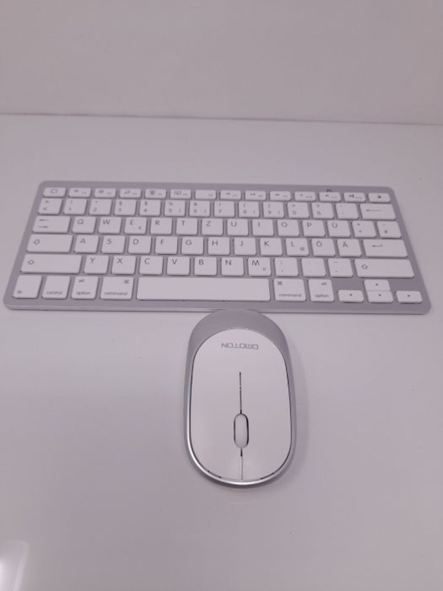 [INCOMPLETE] OMOTON Bluetooth Tastatur Maus Set für iPad 9.Gen 2021, iPad 2019/2020, - Image 2 of 3