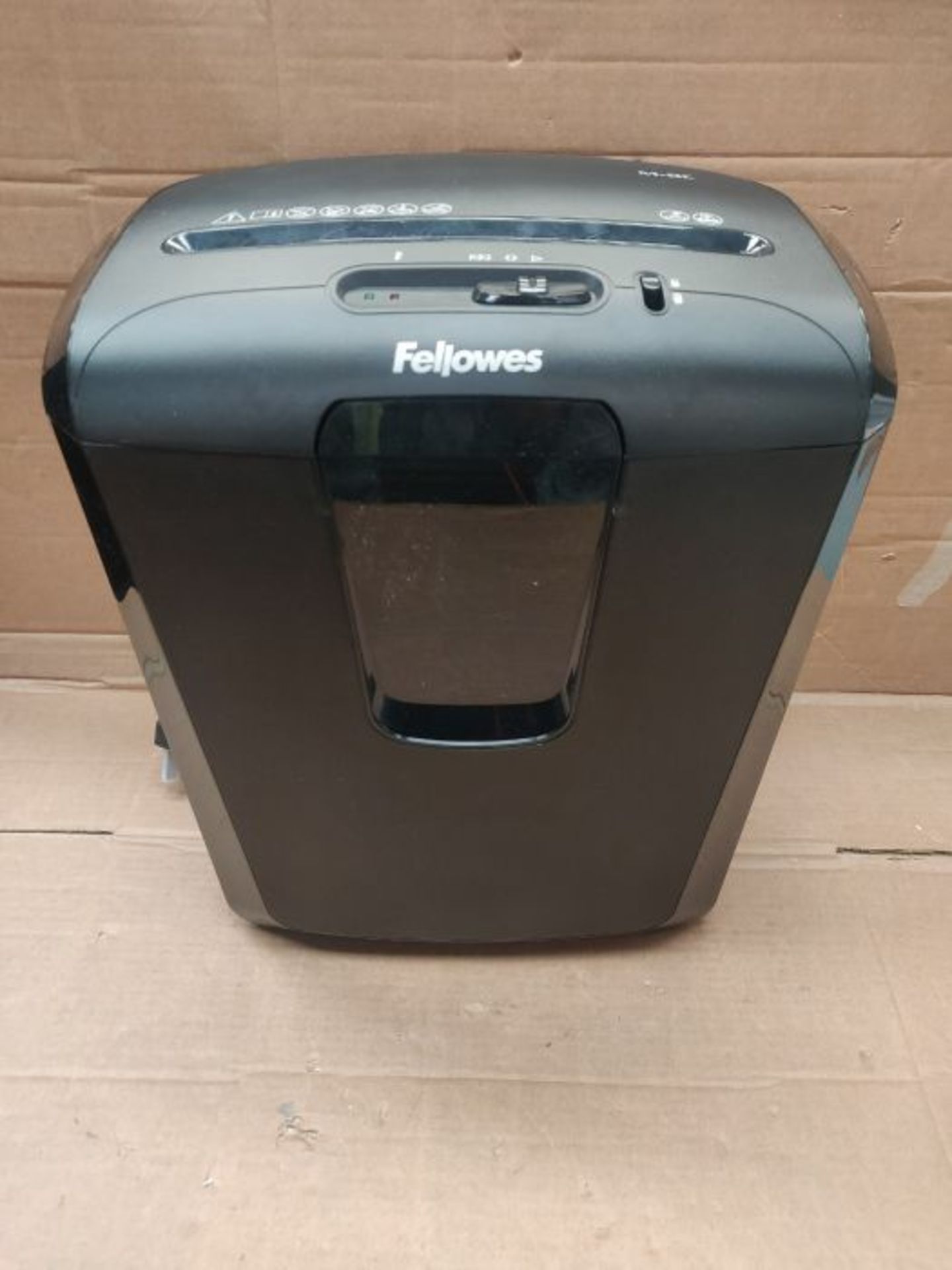 RRP £54.00 Fellowes Powershred M-8C 8 Sheet Cross Cut Personal Shredder with Safety Lock - Image 3 of 3