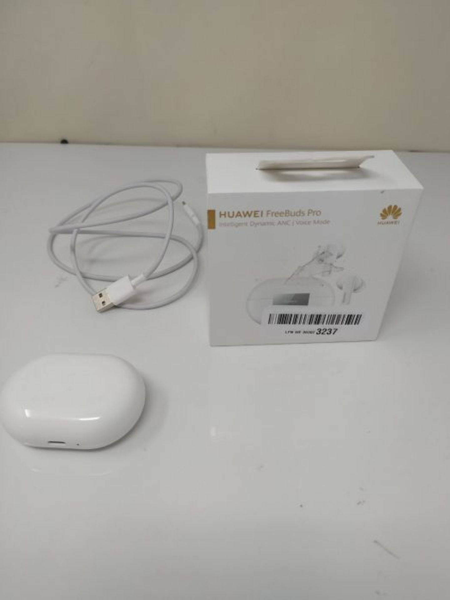 RRP £109.00 HUAWEI FreeBuds Pro, True Wireless Bluetooth Earphone with Intelligent Noise Cancellat - Image 2 of 2