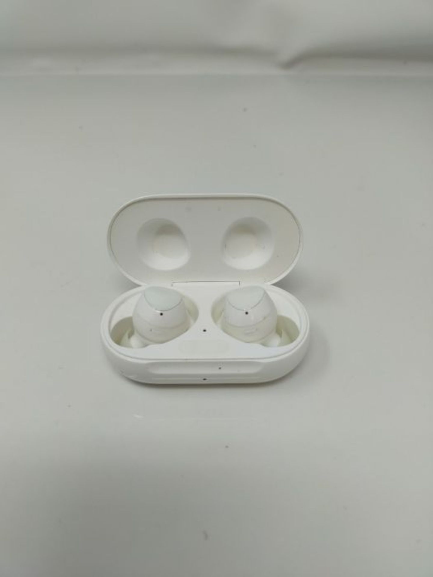 RRP £64.00 Samsung Galaxy Buds R170 - White - Image 2 of 2