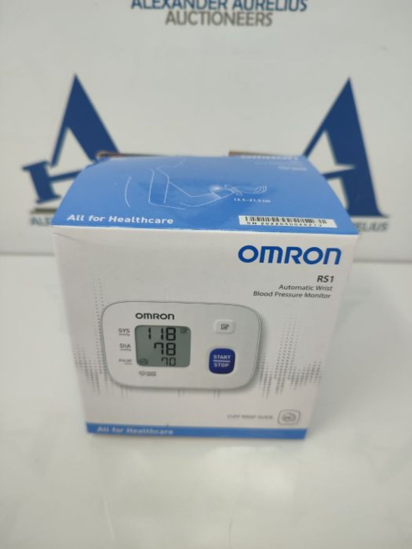 OMRON RS1 Automatic Wrist Blood Pressure Monitor for home use or on the go - clinicall - Image 2 of 3