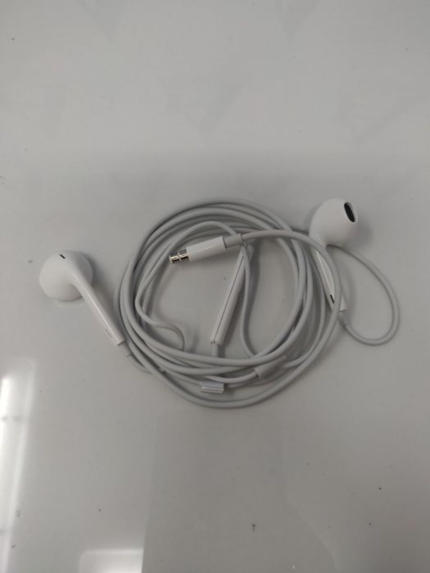 [CRACKED] EarPods with 3.5mm Headphone Plug - Image 6 of 6