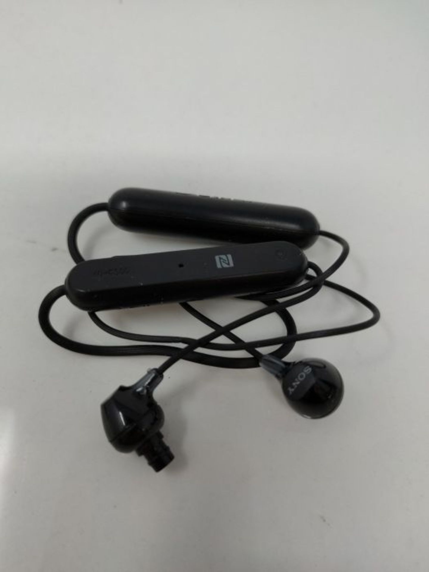 Sony WI-C300 Intrauricolare senza Fili, Bluetooth, Nero - Image 6 of 6
