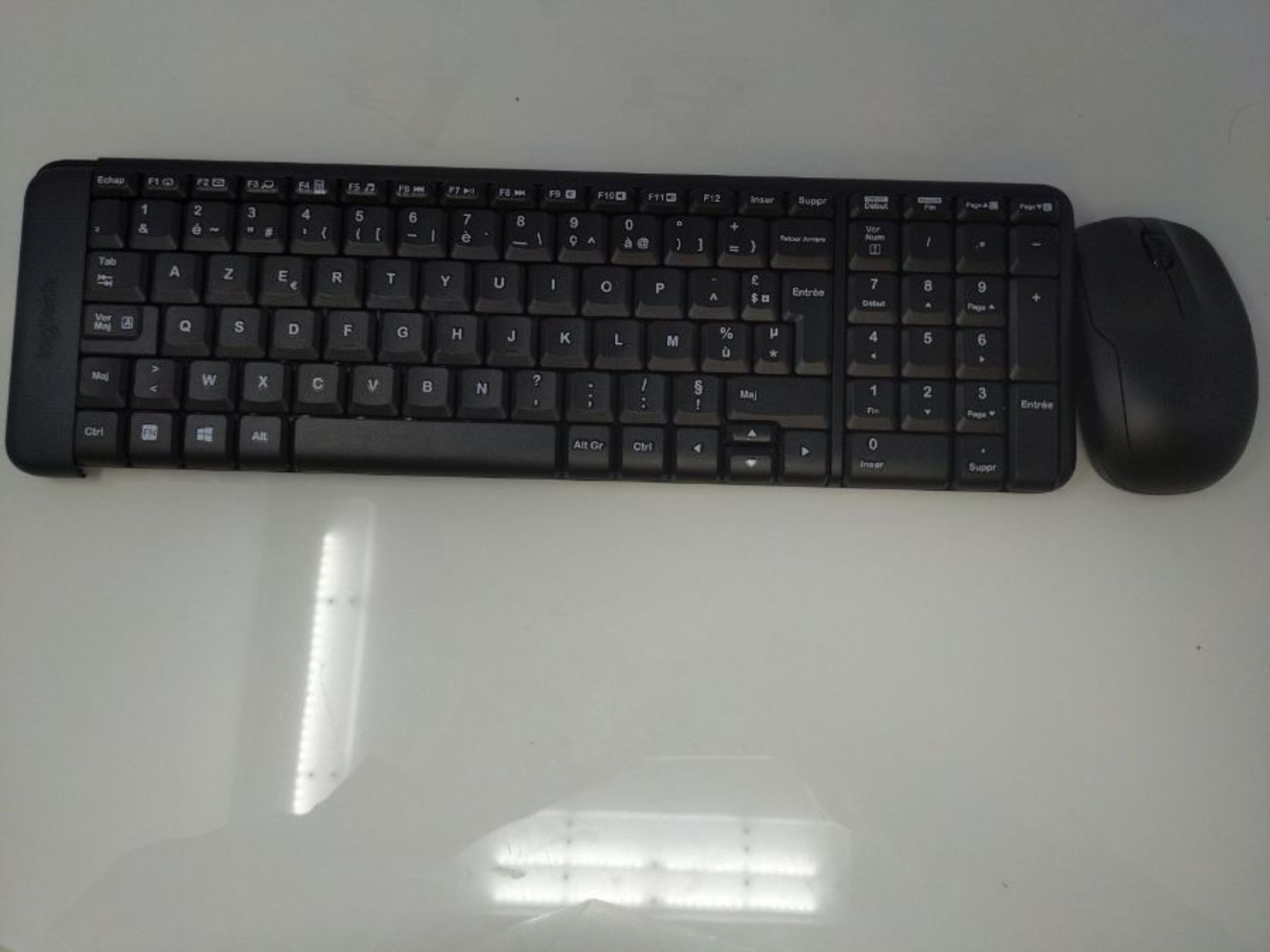 Logitech MK220 Compact Wireless Keyboard and Mouse Combo for Windows, AZERTY French La - Image 2 of 2
