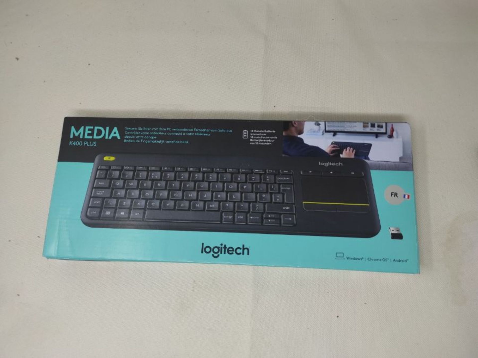 Logitech K400 Plus Wireless Livingroom Keyboard, AZERTY French Layout - Black - Image 2 of 3