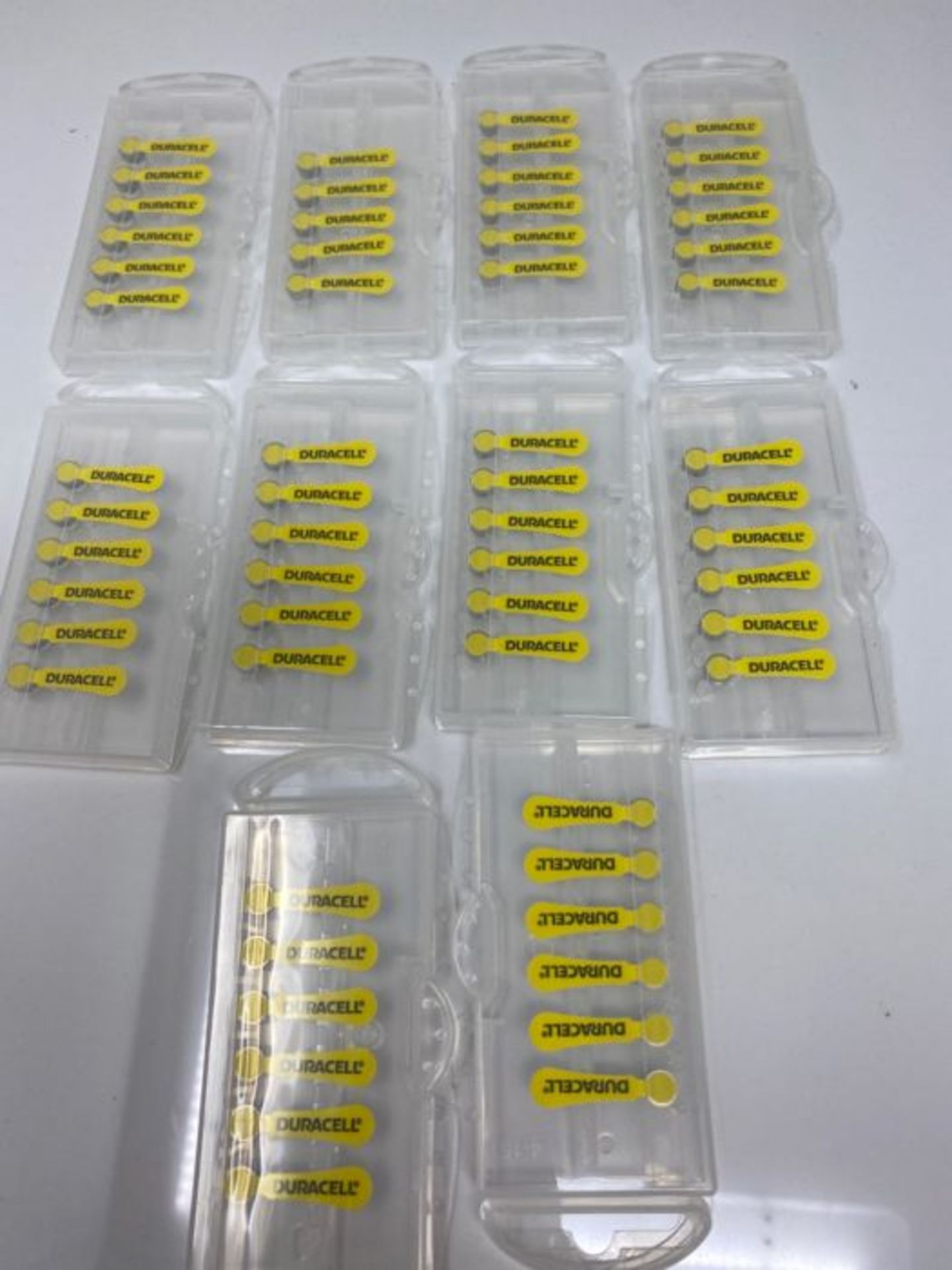 Duracell - 10 Giallo, Batterie per Apparecchi Acustici con Easy Tab, confezione da 60 - Image 3 of 3