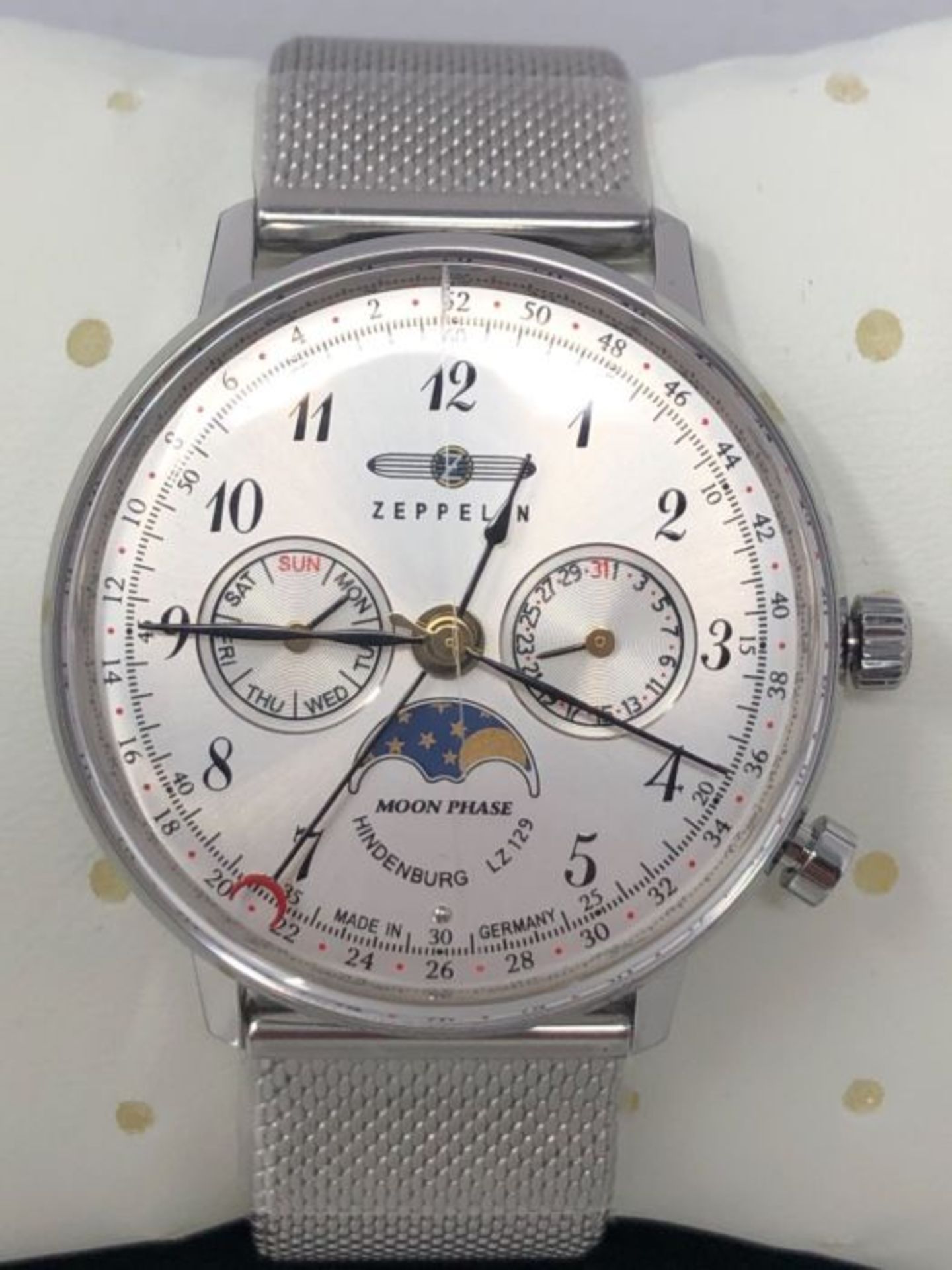 RRP £289.00 Zeppelin Unisex Chronograph Quarz Uhr mit Edelstahl Armband 7037M-1 - Image 3 of 3