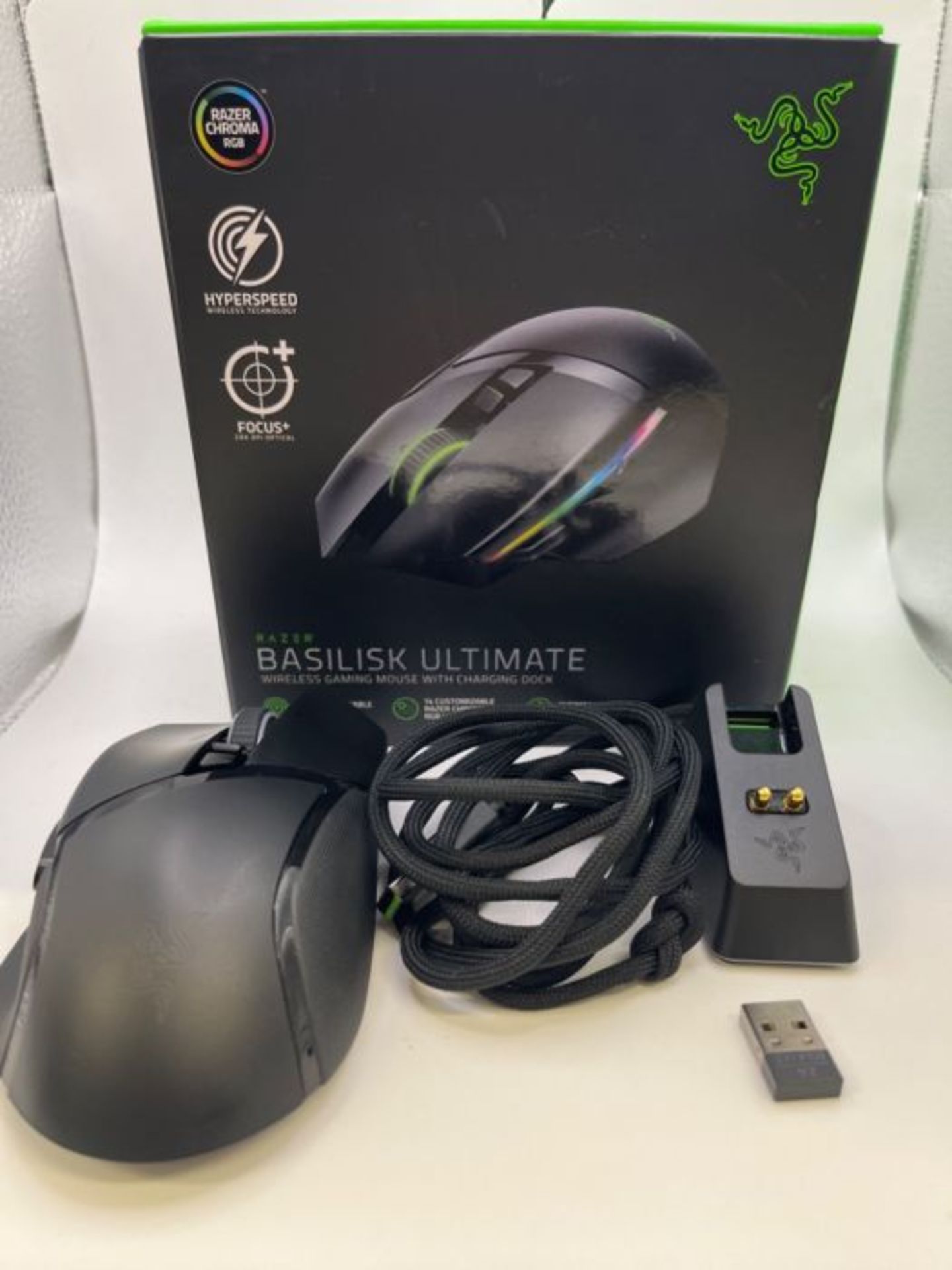 RRP £119.00 Razer Basilisk Ultimate with Charging Station - Wireless Gaming Mouse (11 Programmable - Image 3 of 3