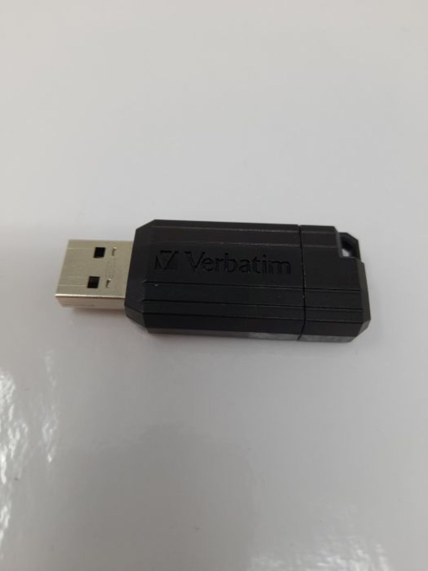 Verbatim 128GB USB 2.0 Store n Go Pinstripe Drive - Black - Image 2 of 3