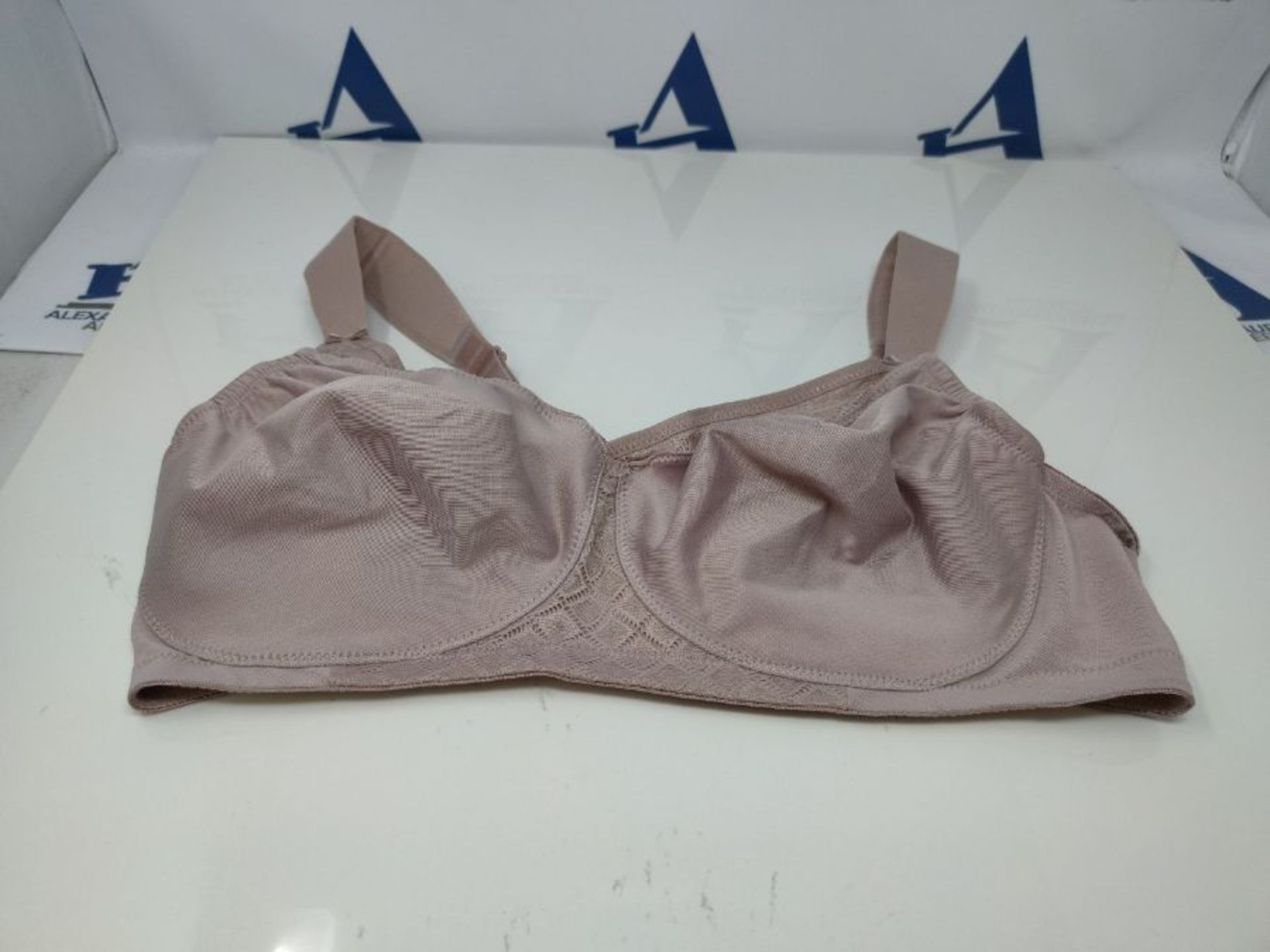 DIM Women's Generous Invisible Large Capacity Bra Without Hoop, Natural, 40C - Image 2 of 2