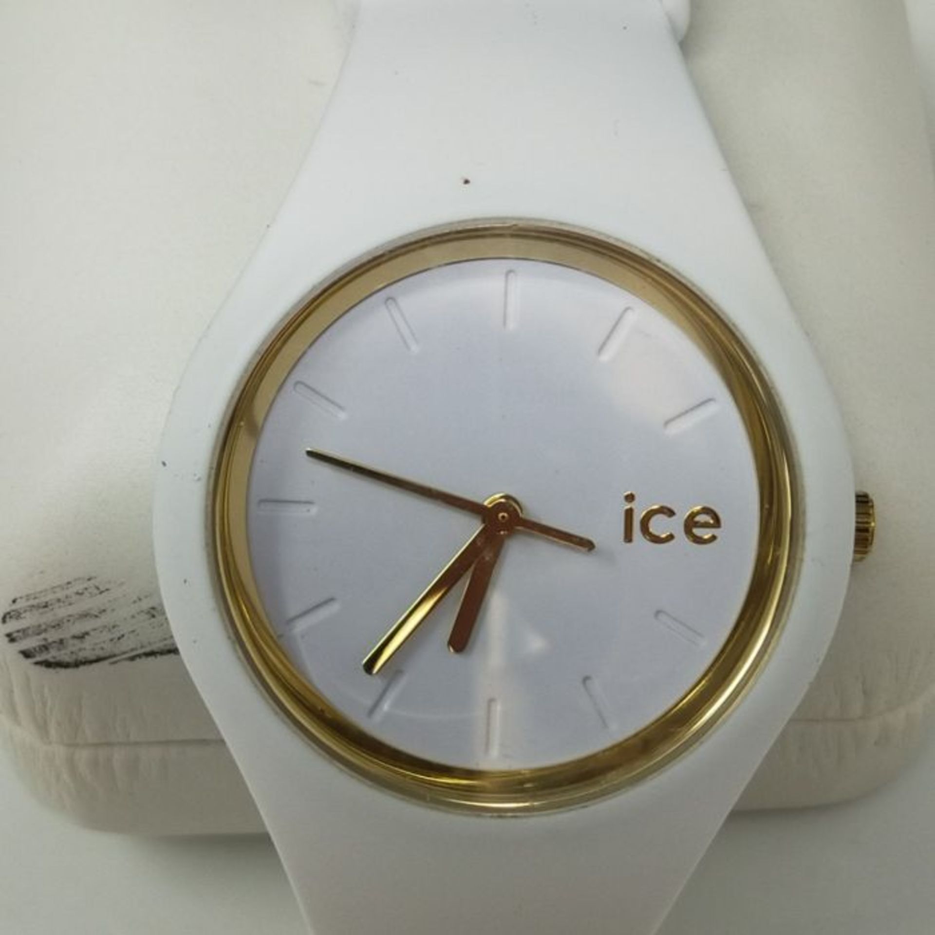 RRP £77.00 Ice-Watch - ICE Glam White - Women's Wristwatch with Silicon Strap - 000981 (Small) - Image 3 of 3