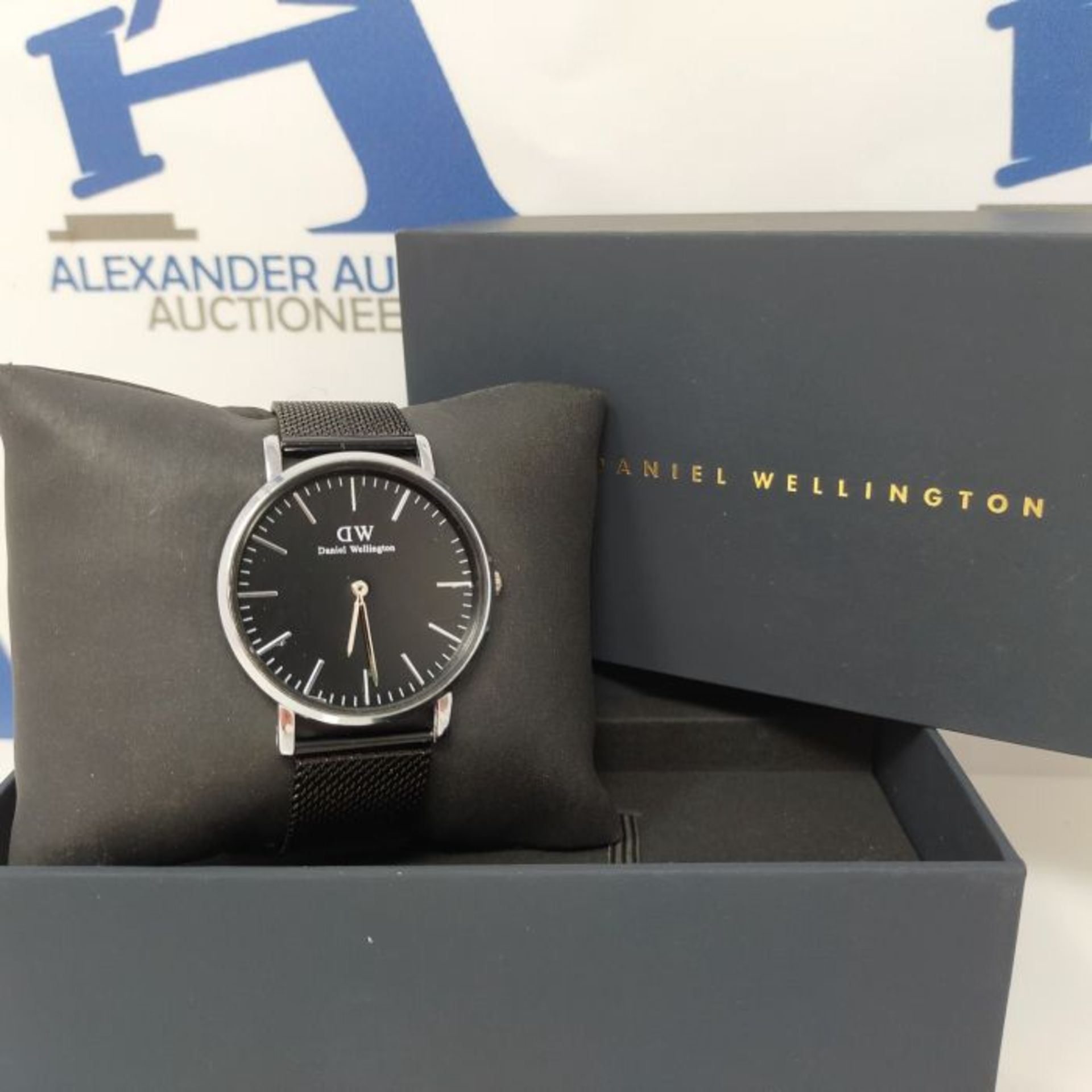 RRP £131.00 Daniel Wellington Petite Ashfield, Black/Silver Watch, 36mm, Mesh, for Women and Men - Image 2 of 3