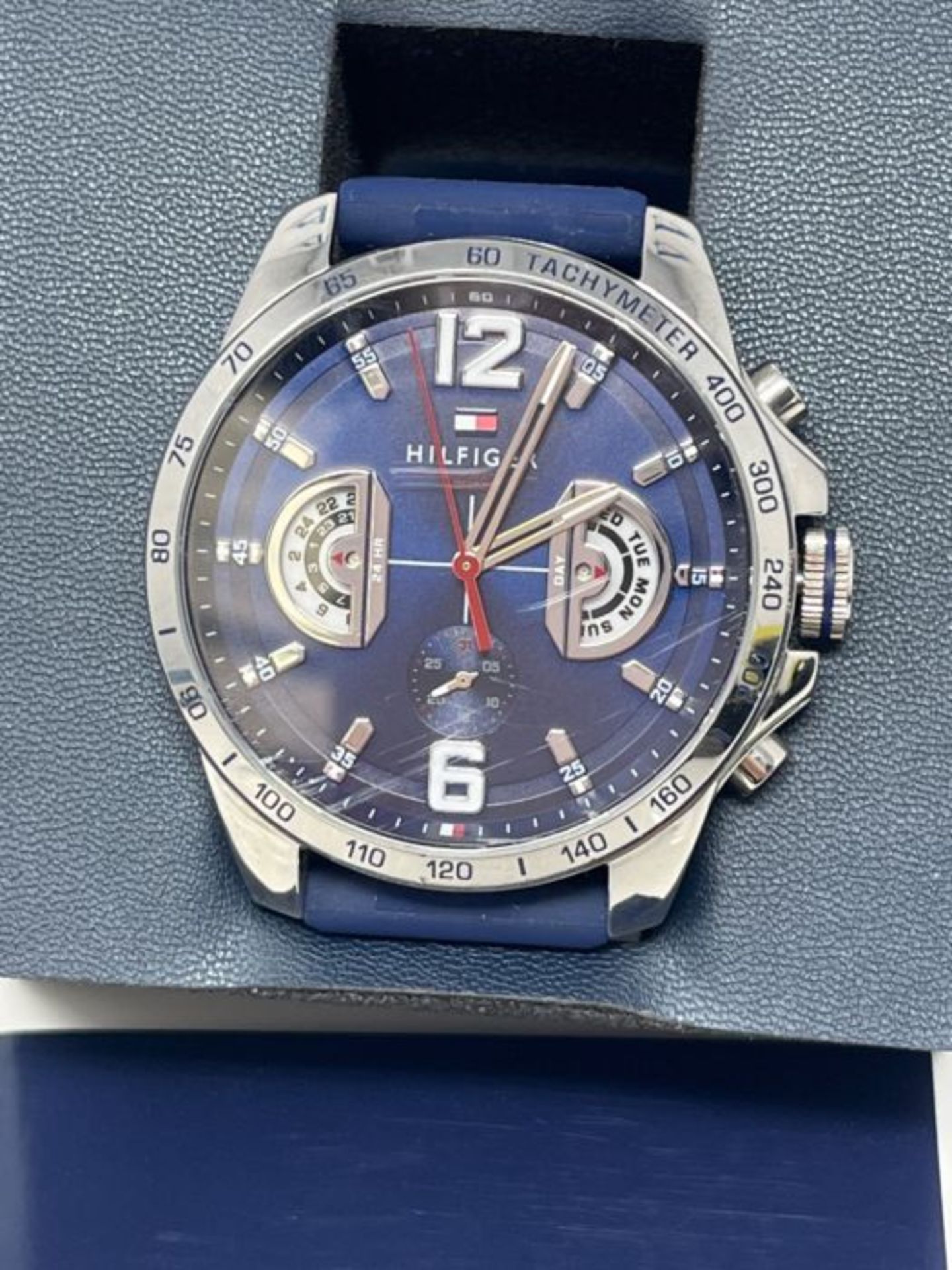 RRP £119.00 Tommy Hilfiger Unisex-Adult Multi dial Quartz Connected Wrist Watch with Silicone Stra - Image 3 of 3
