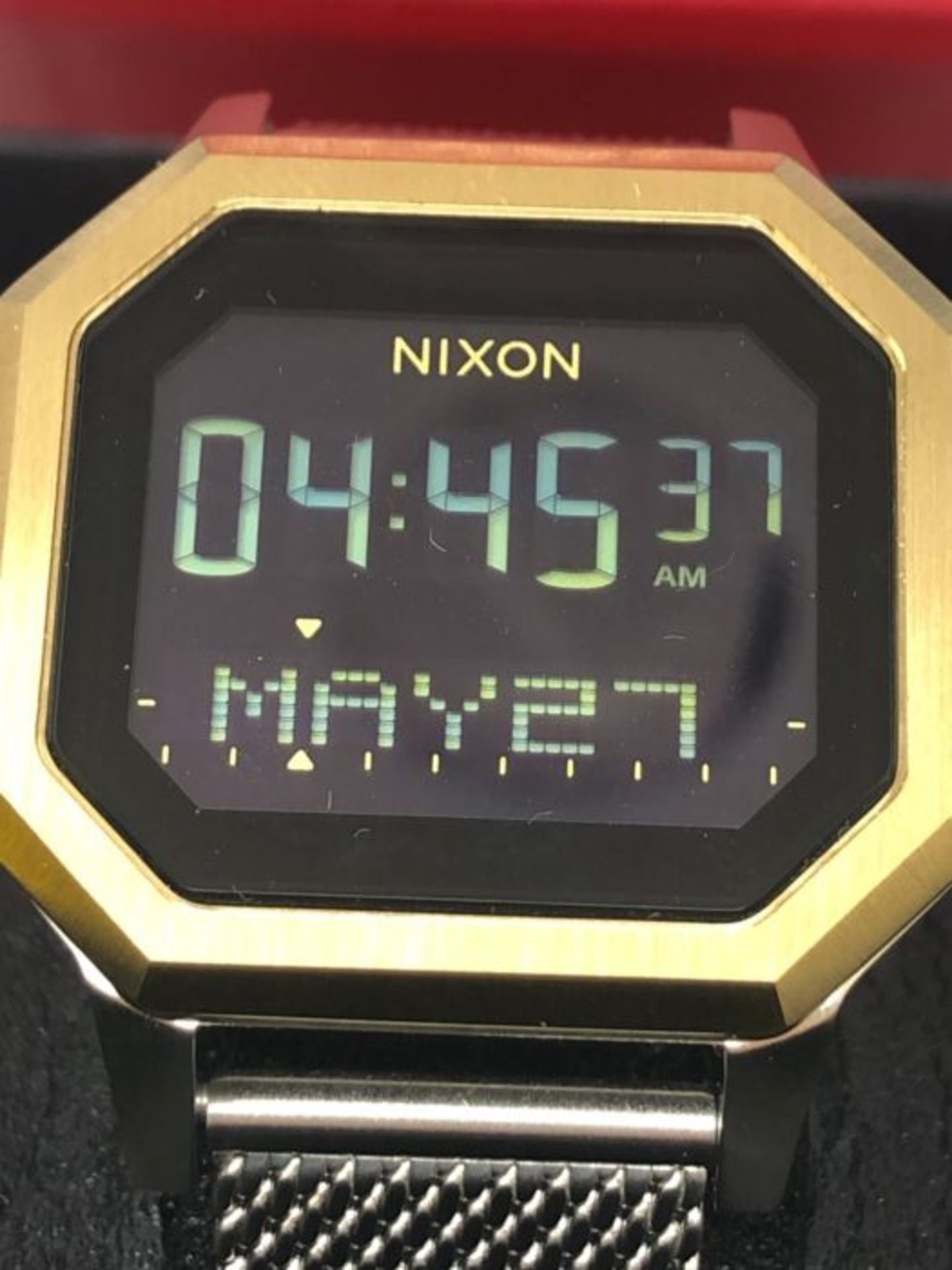 RRP £112.00 Nixon Damen Digital Digitalmodul Uhr mit Edelstahl Armband A12721431-00 - Image 3 of 3