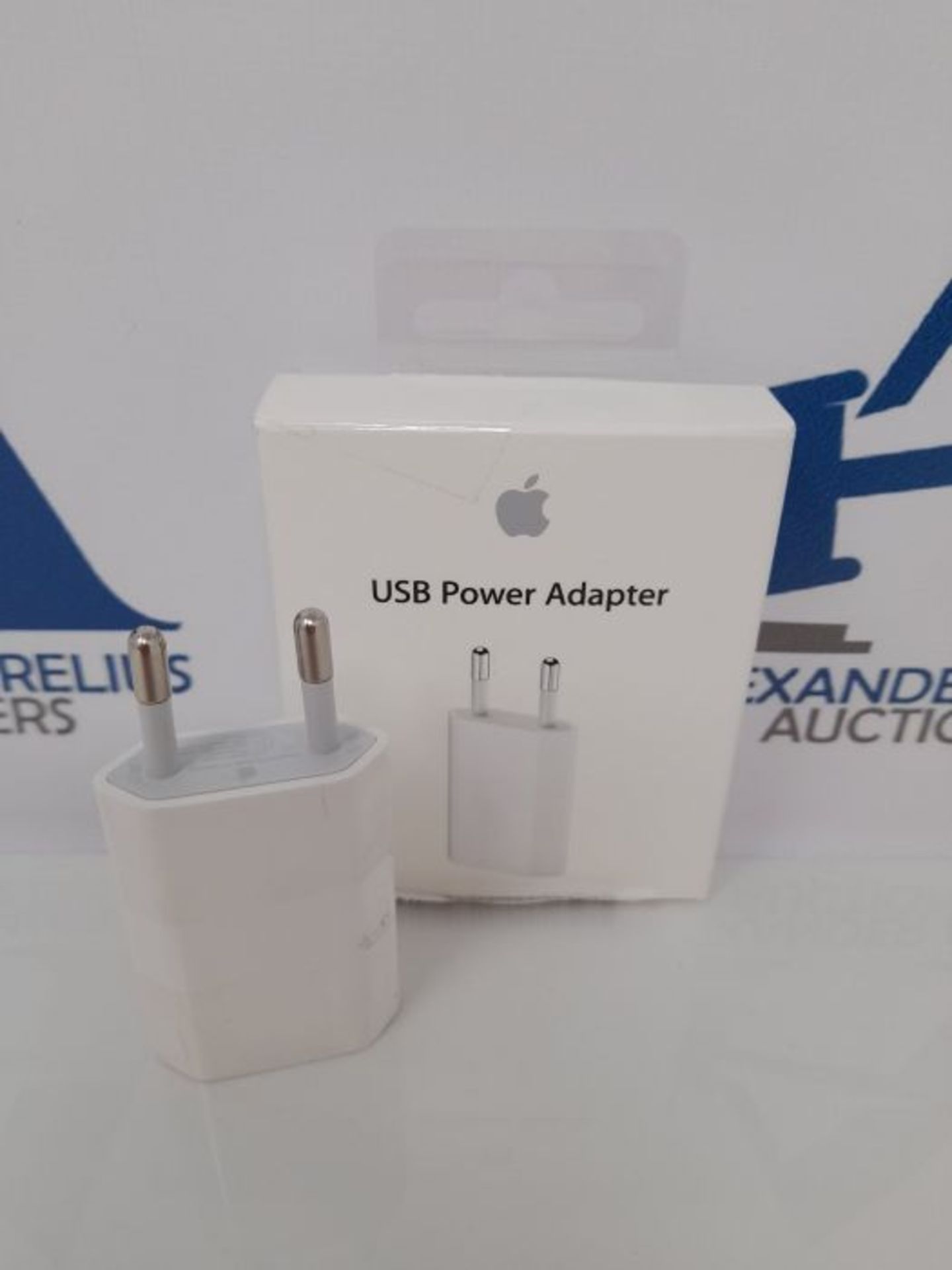 5W USB Power Adapter MGN13ZM/A - Image 2 of 3
