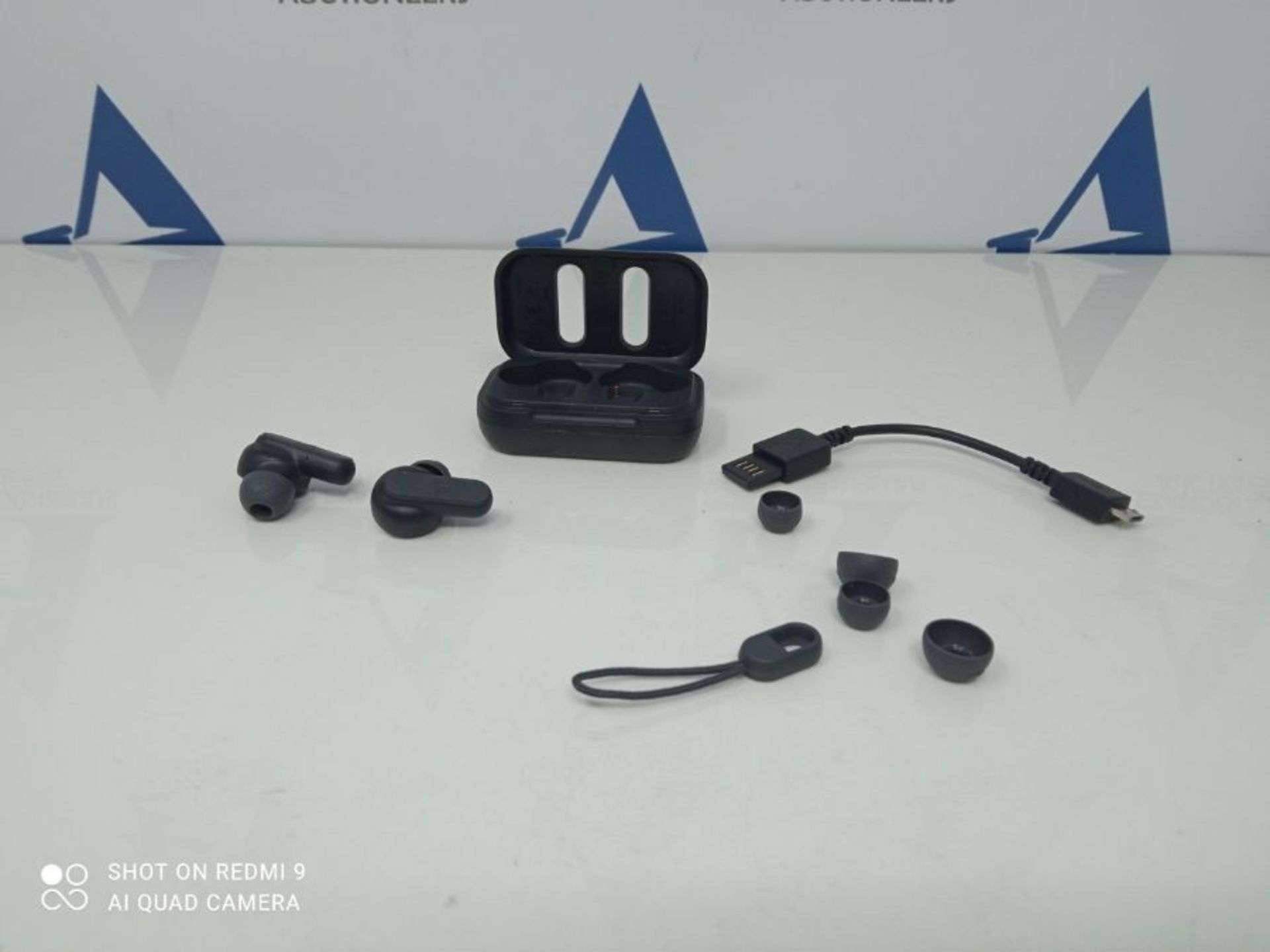DIME - True BlackTrue Wireless Earbuds. - Image 3 of 3