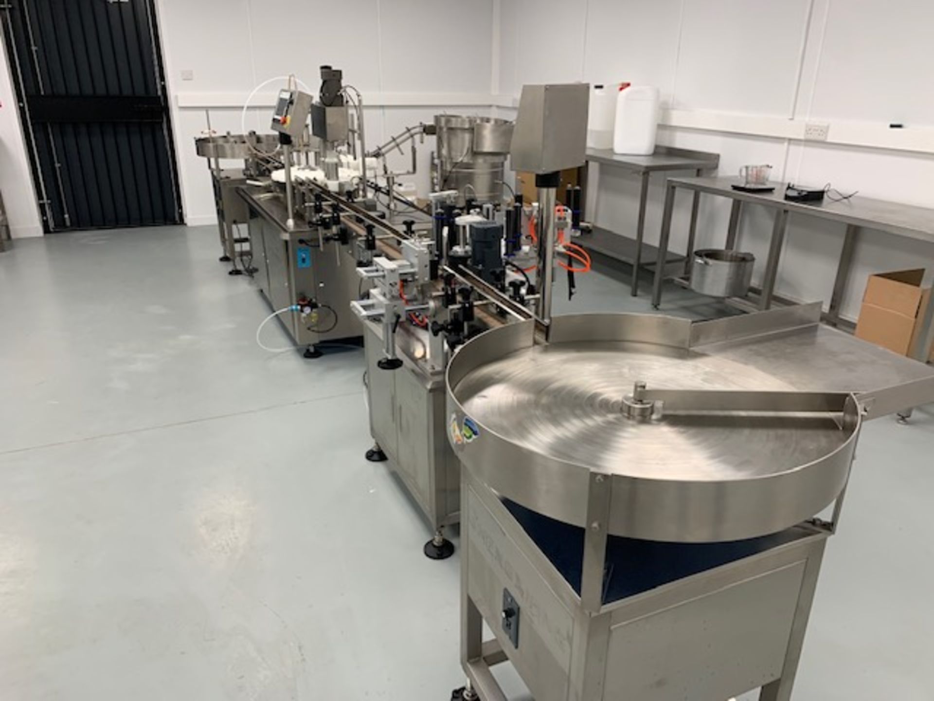 E Liquid filling and packing line - Image 2 of 17