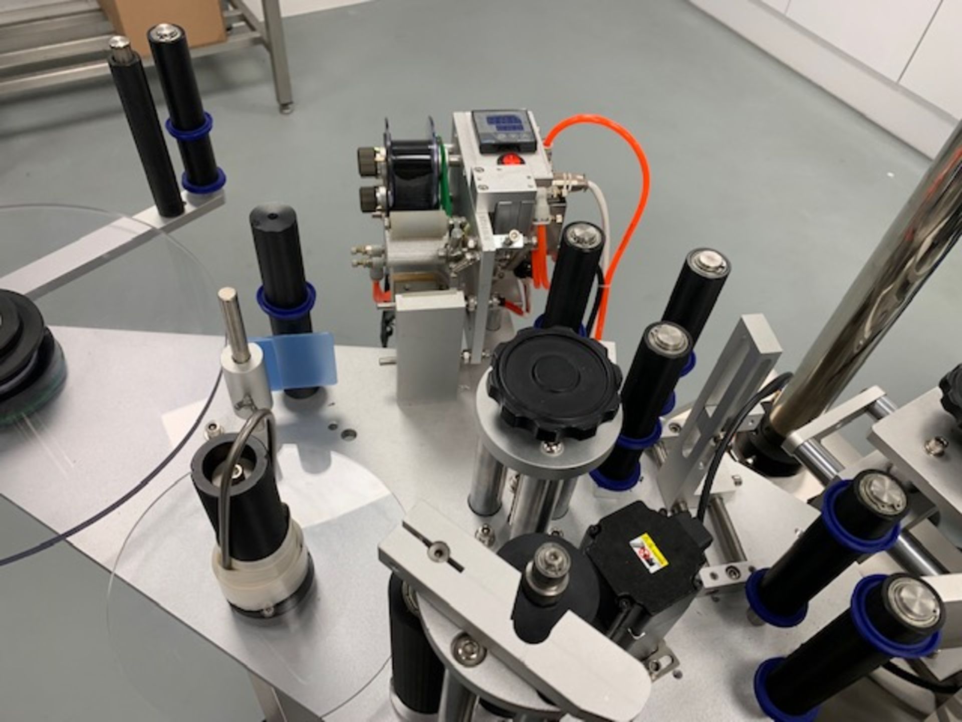 E Liquid filling and packing line - Image 13 of 17