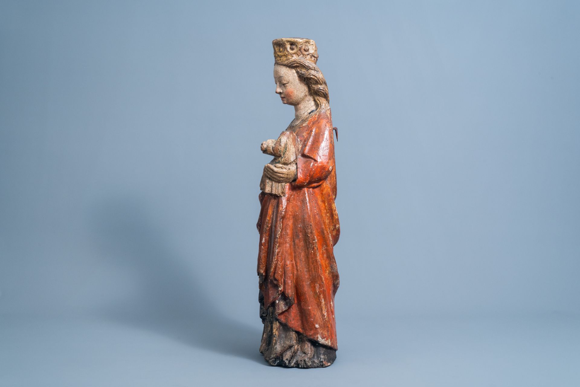 In the manner of the Master of Elsloo: A carved wooden and polychrome decorated Virgin and Child, po - Image 3 of 7