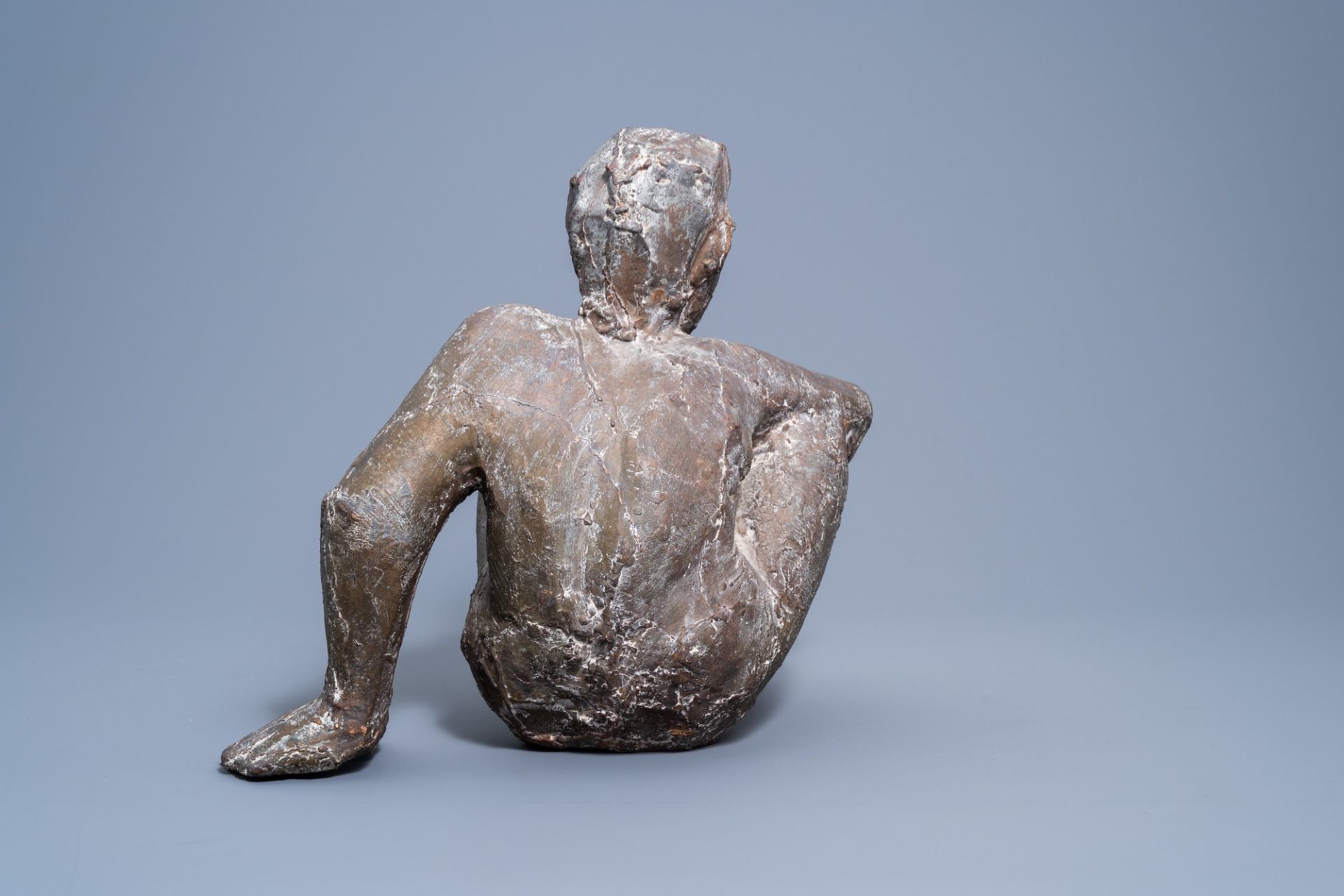Henk Visser (1956): Seated figure, bronze on a bluestone base, ed. 1/6 - Image 8 of 15