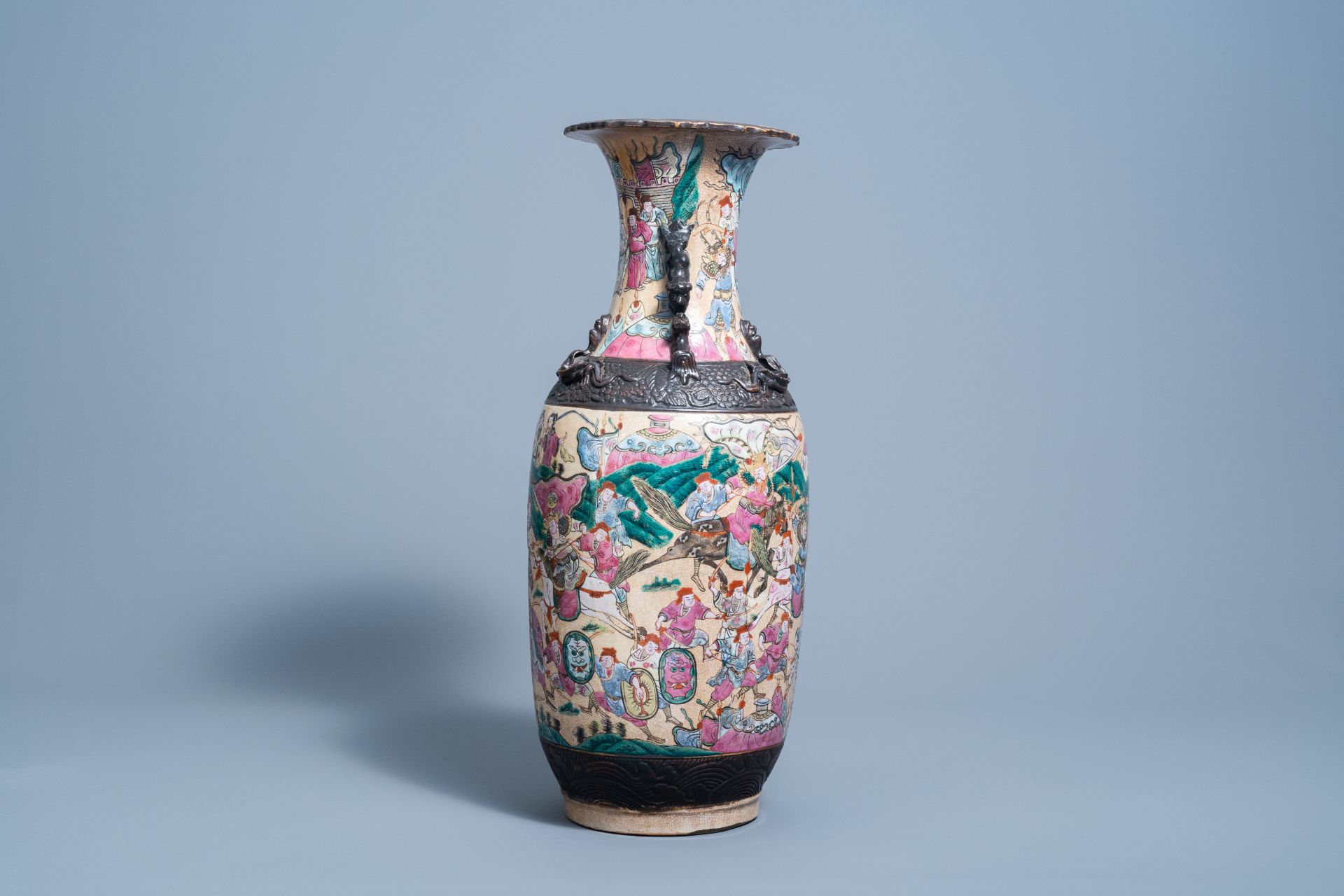 A Chinese Nanking crackle glazed famille rose 'warrior' vase, 19th C. - Image 2 of 6
