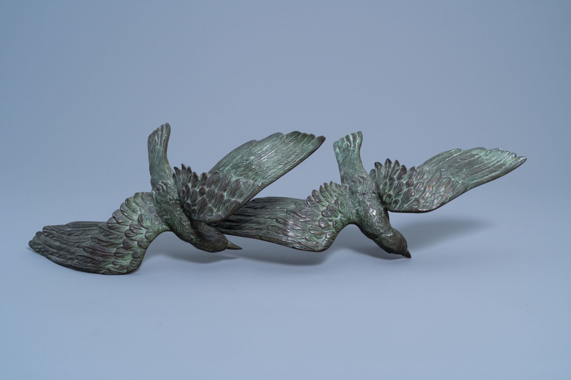 E. Tissot (20th C.): 'Mouettes', green patinated bronze on a black marble base - Image 10 of 18