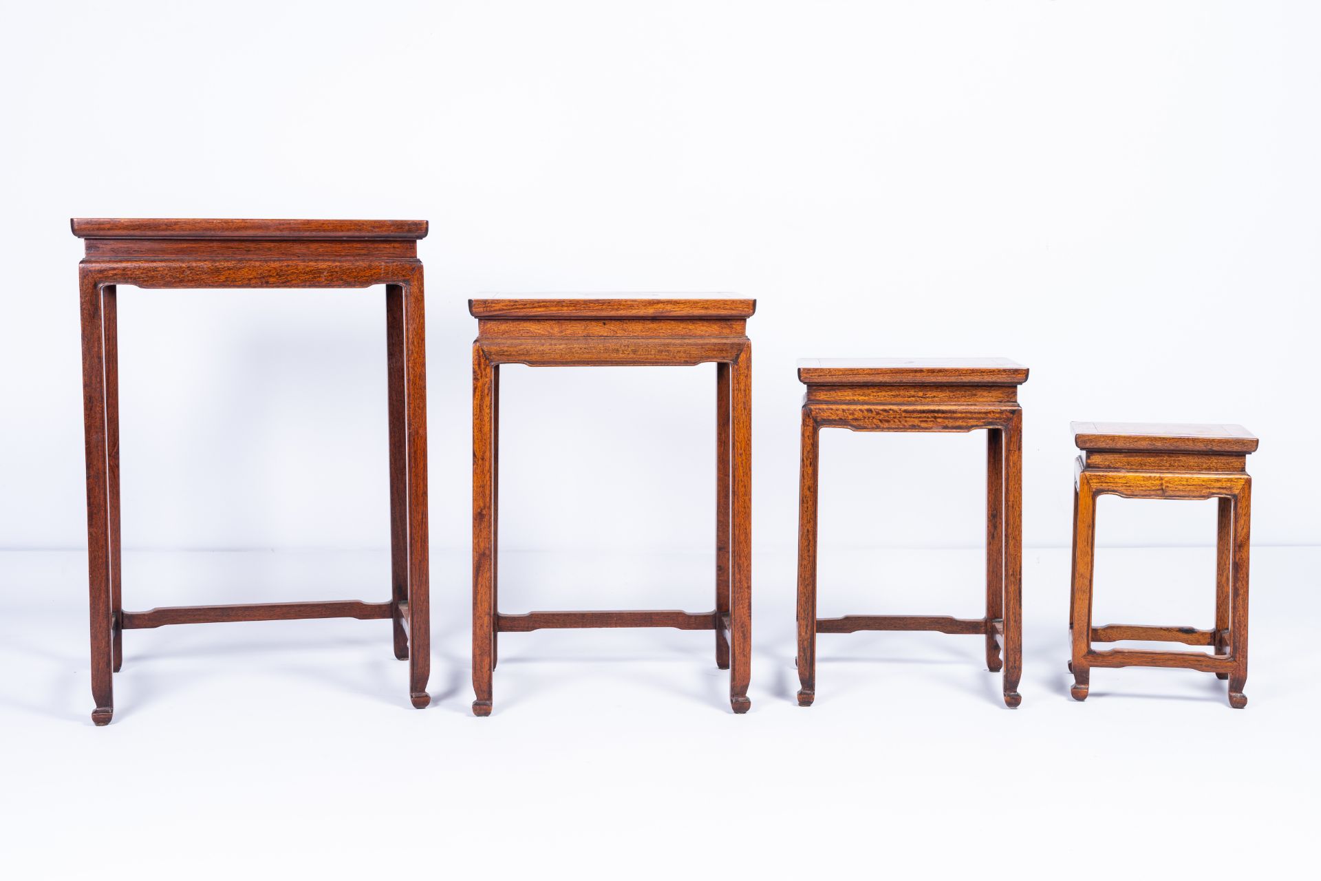 Four Chinese rectangular wood gigogne side tables, 20th C. - Image 3 of 8