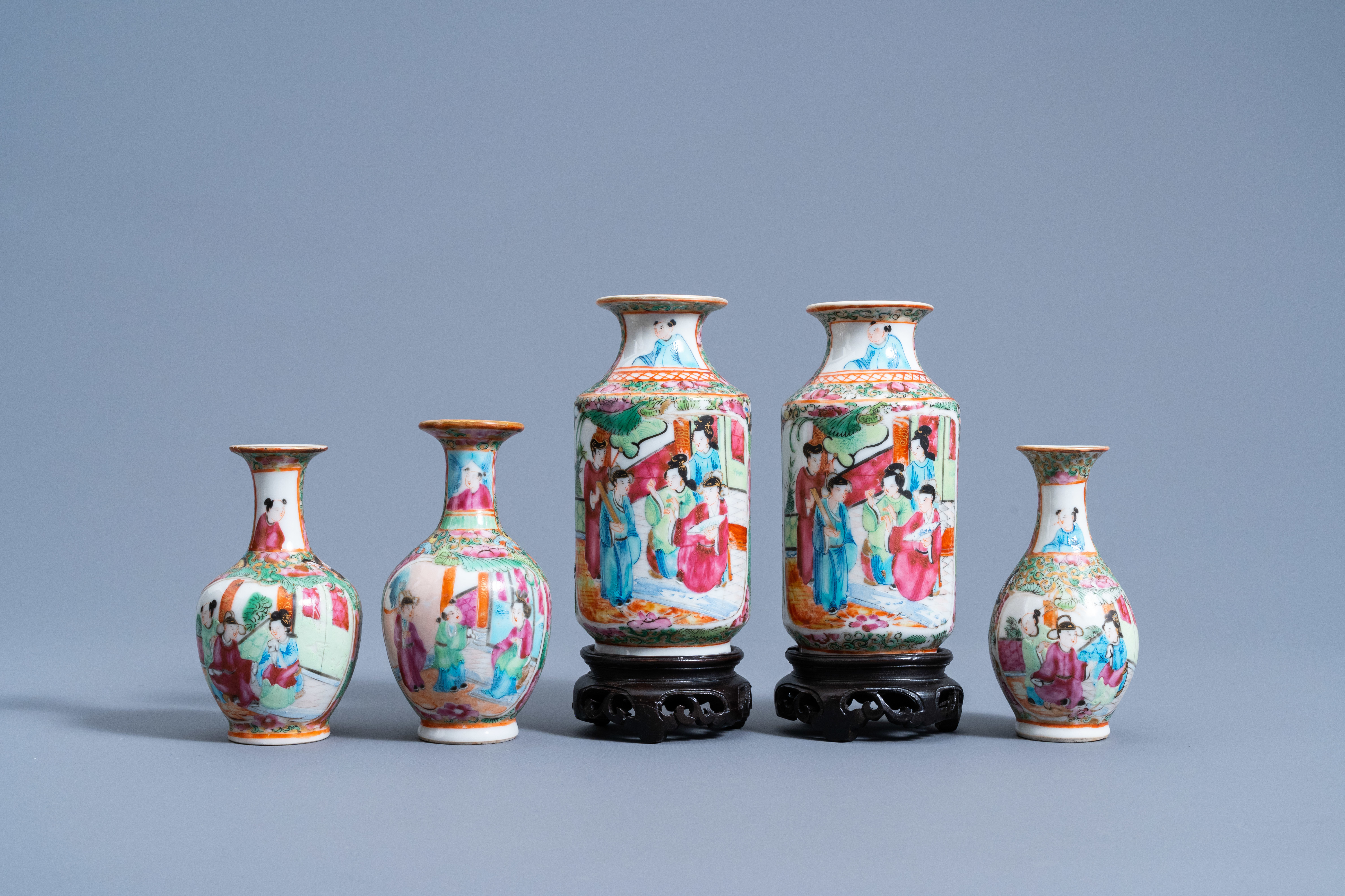 Eight Chinese Canton famille rose vases and a teapot and cover, 19th C. - Image 9 of 16
