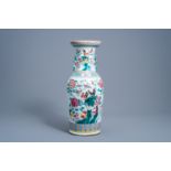 A Chinese famille rose 'roosters' vase, 19th C.