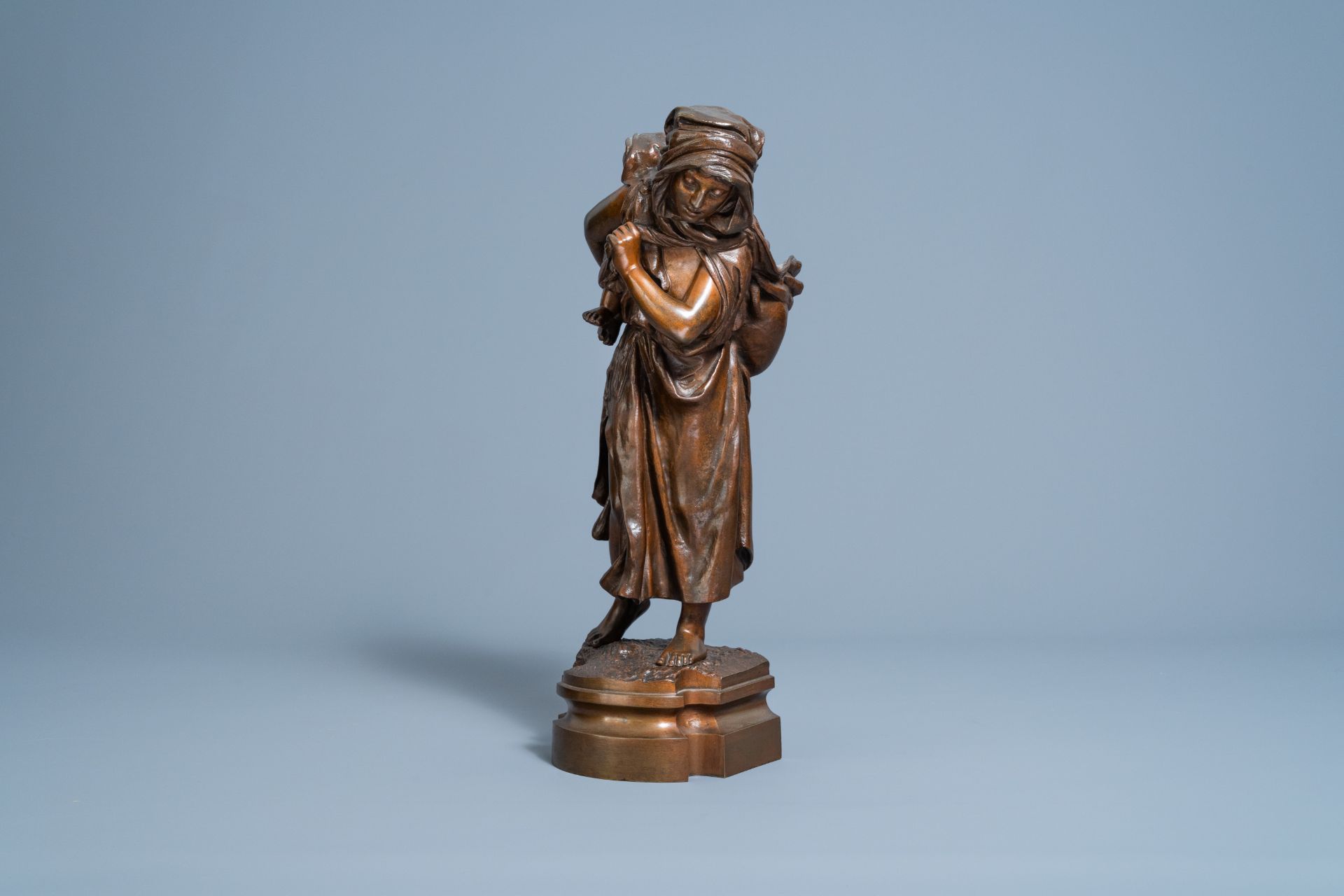 Emile Franois Rousseau (1853-?): Oriental mother and child, brown patinated bronze - Image 2 of 8