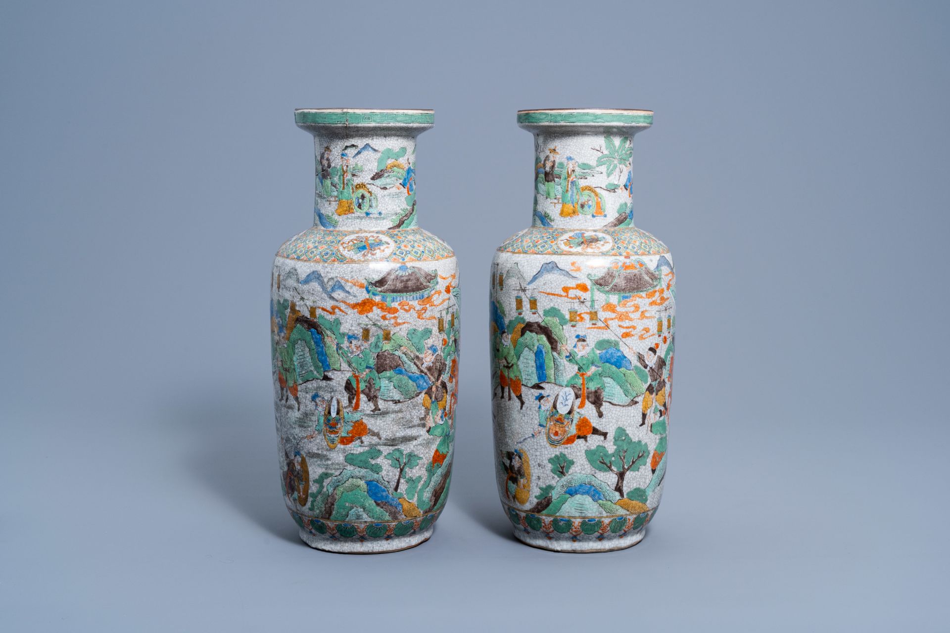 A pair of Chinese Nanking craquelŽ famille verte 'warrior' vases, 19th C. - Image 4 of 6