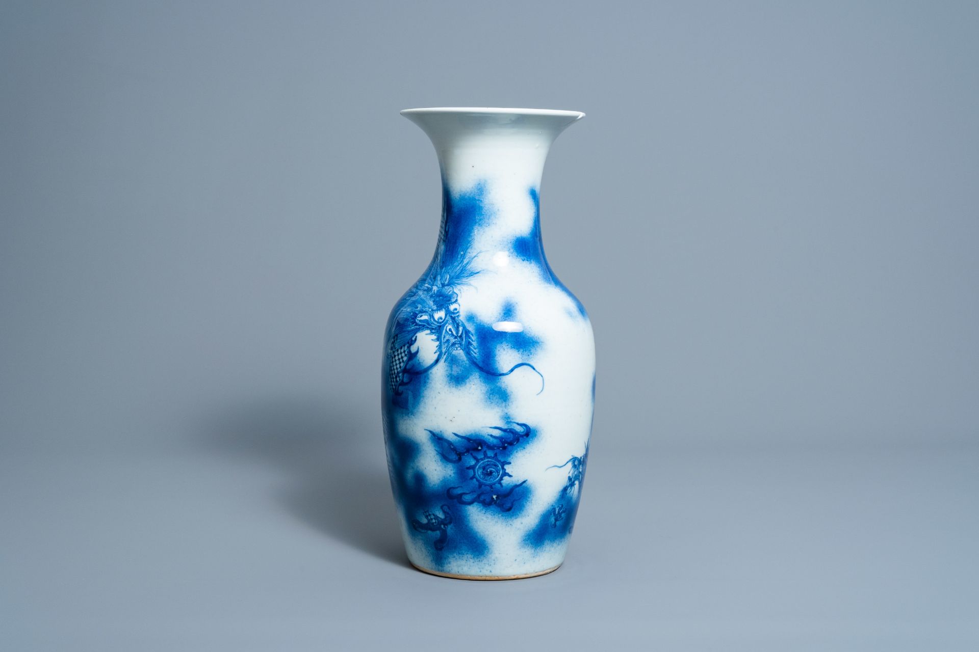 A Chinese blue and white 'dragons chasing the pearl' vase, 19th C. - Image 2 of 6