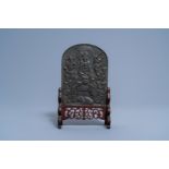 A Chinese bronze table screen on wooden stand, 19th/20th C.