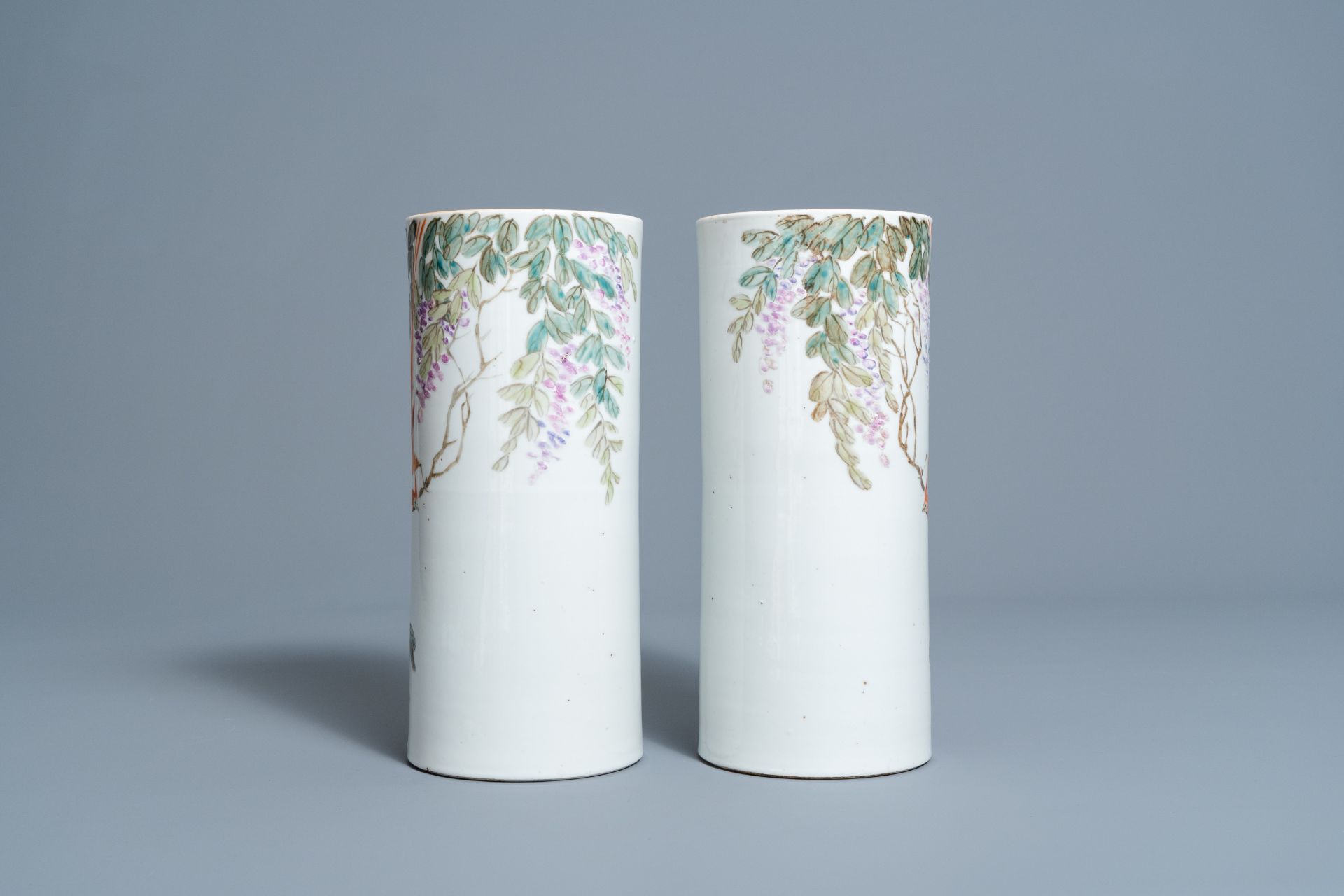 A pair of Chinese qianjiang cai hat stands with a bird on a blossoming branch, 19th/20th C. - Image 3 of 7