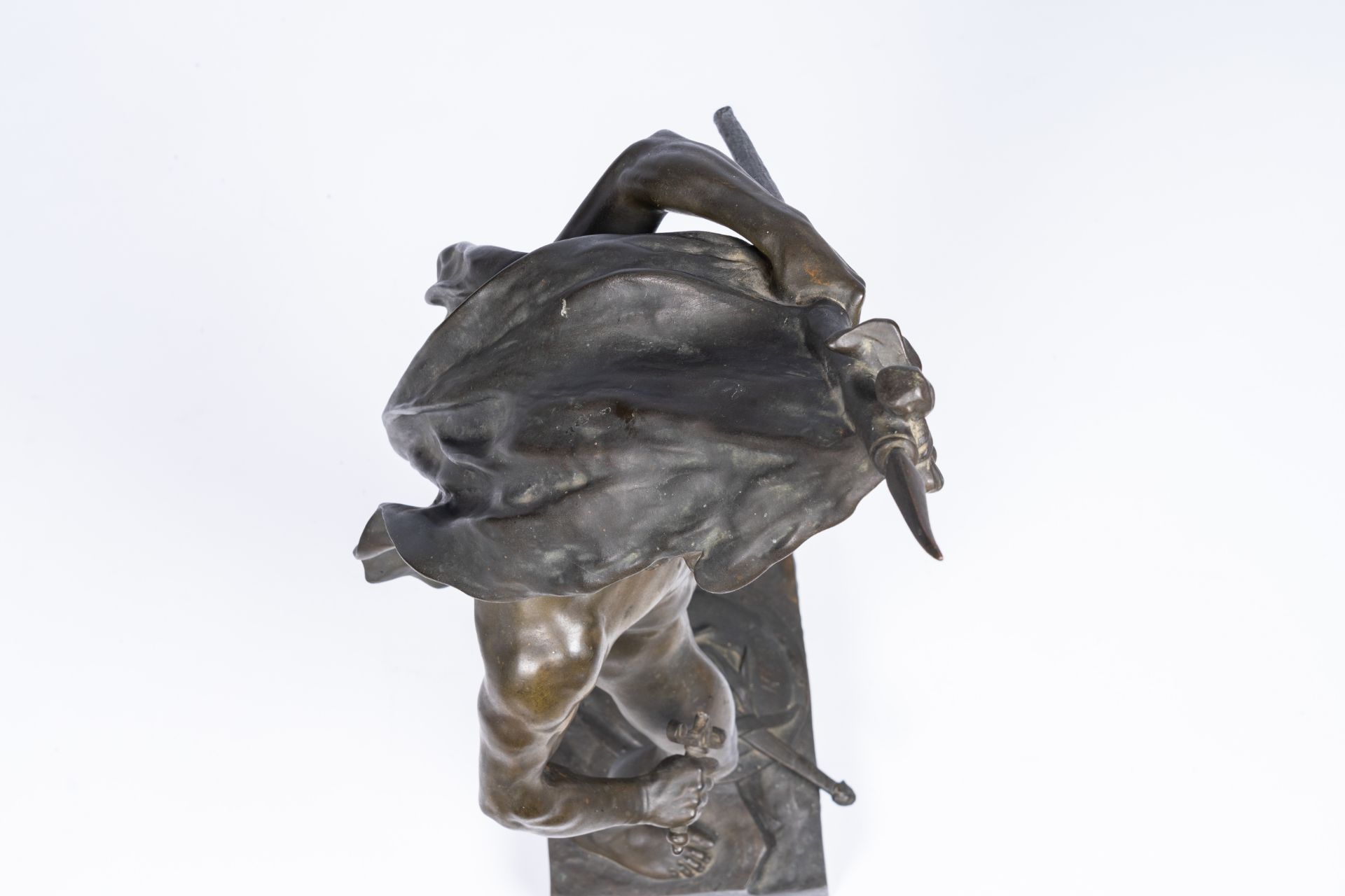 Emile Louis Picault (1833-1915): 'Ad Unum' (Honor Patria), patinated bronze - Image 5 of 10