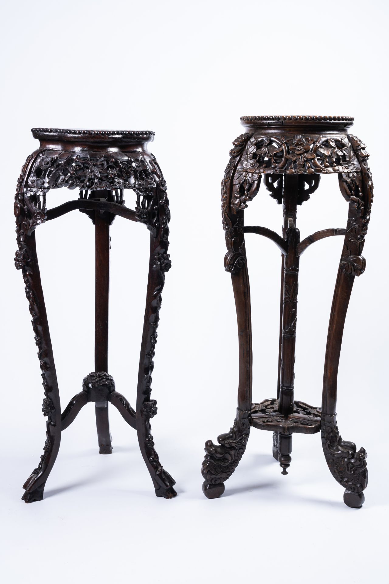 Two Chinese carved wood stands with marble top, 19th/20th C. - Image 4 of 8