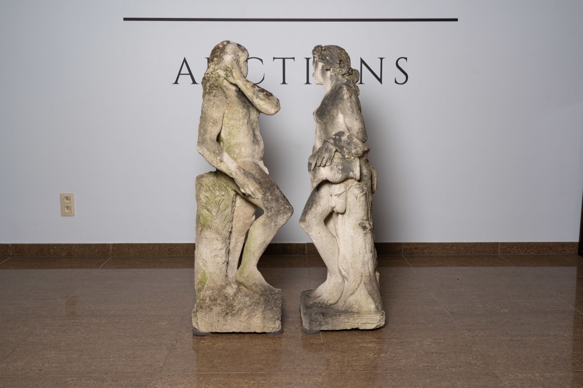 After the antique: Two imposing composite garden statues, most probaly Italy, 20th C. - Image 3 of 8