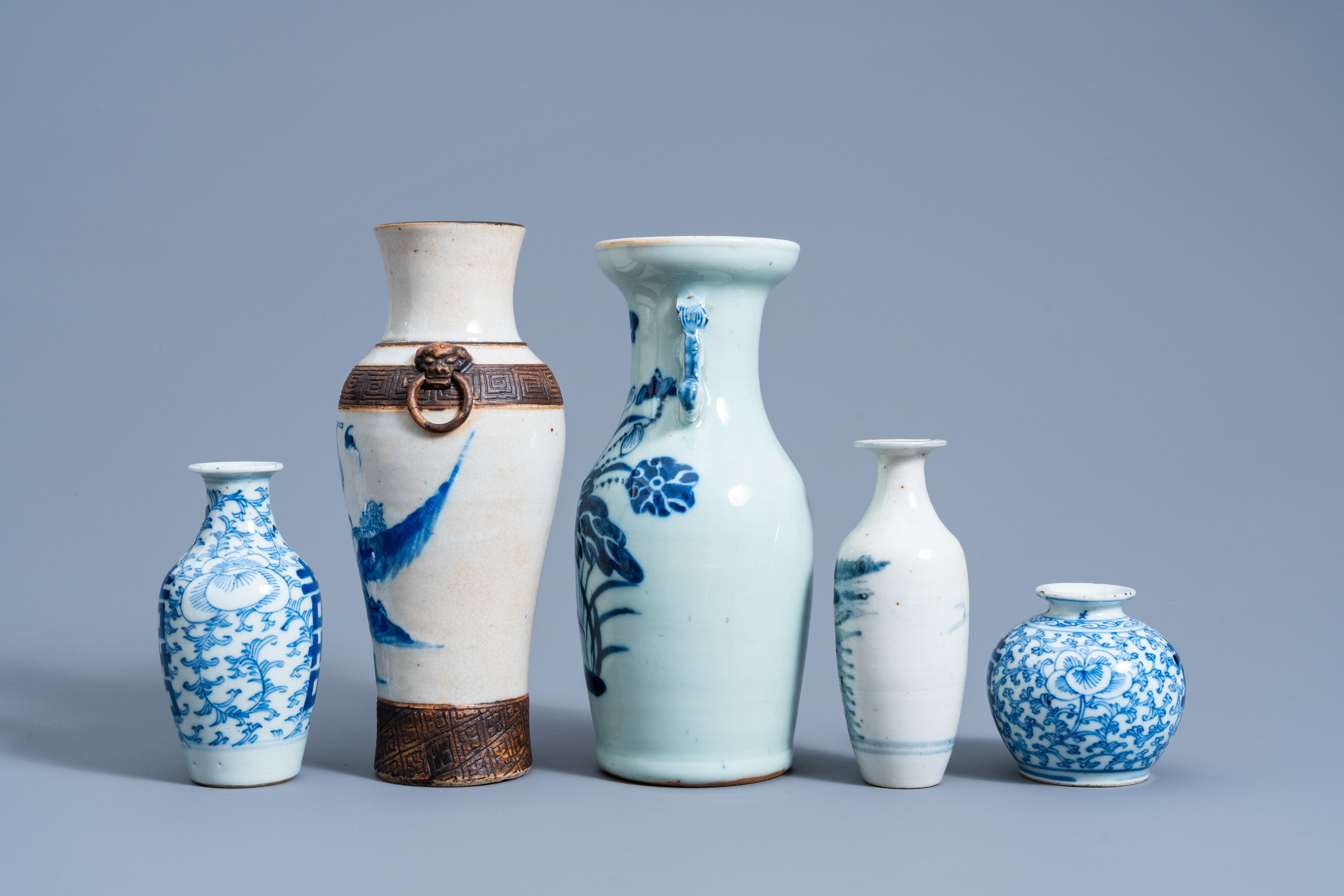 Ten various Chinese blue en white vases, 19th/20th C. - Image 9 of 13