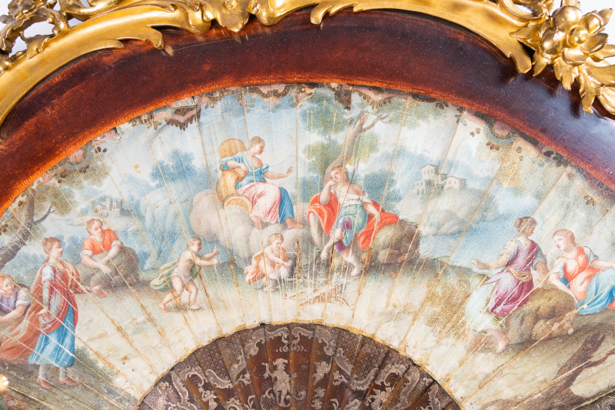 Two finely finished and painted mother-of-pearl, tortoiseshell and silk fans with a gallant scene an - Image 10 of 13