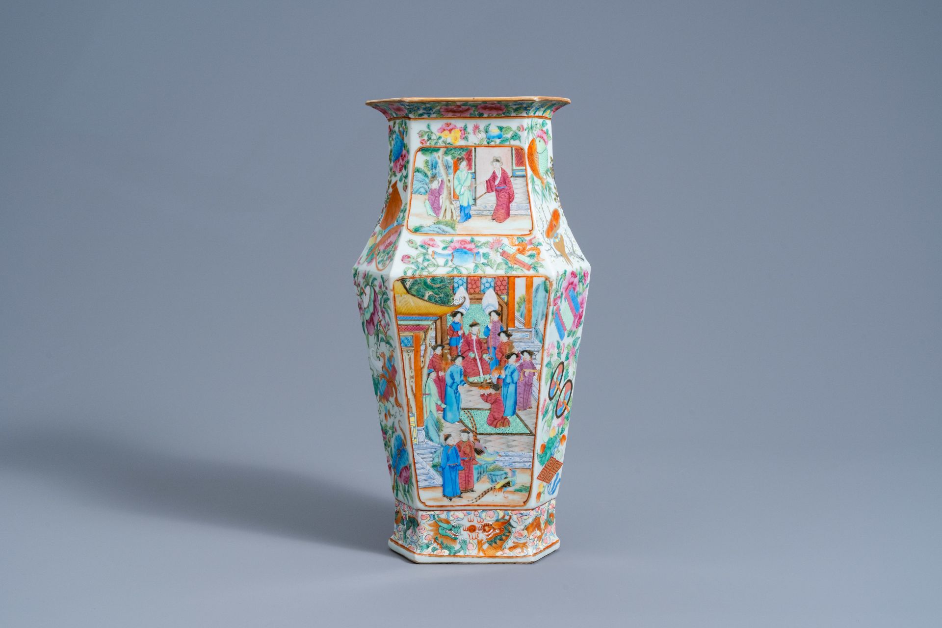A hexagonal Chinese Canton famille rose vase with palace scenes, 19th C. - Image 3 of 6