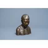 Na Duc Thuc (20th C., after): Bust of an elder, patinated bronze