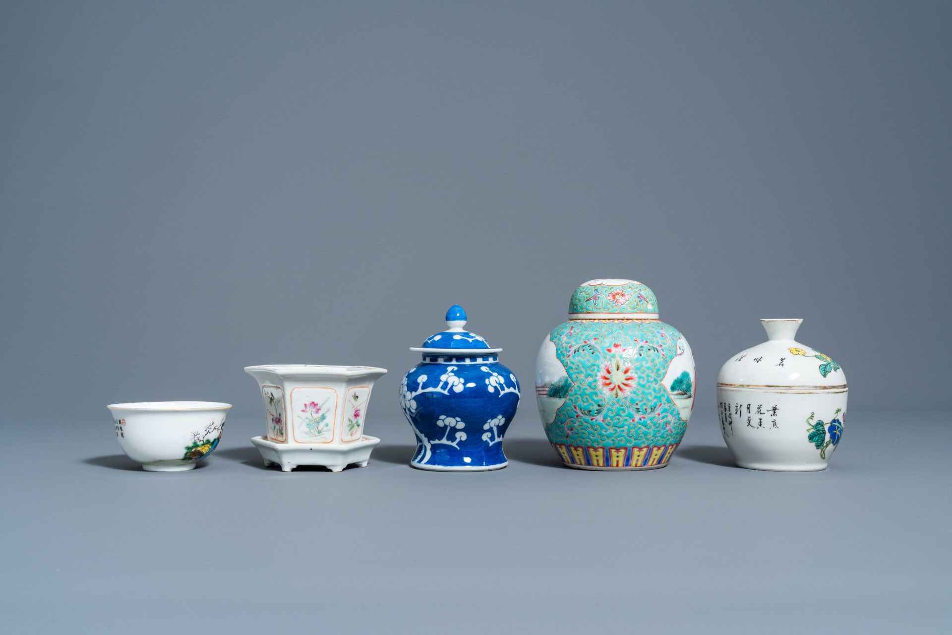 A varied collection of Chinese blue, white, famille rose andÊ qianjiang cai porcelain, Kangxi and la - Image 11 of 15