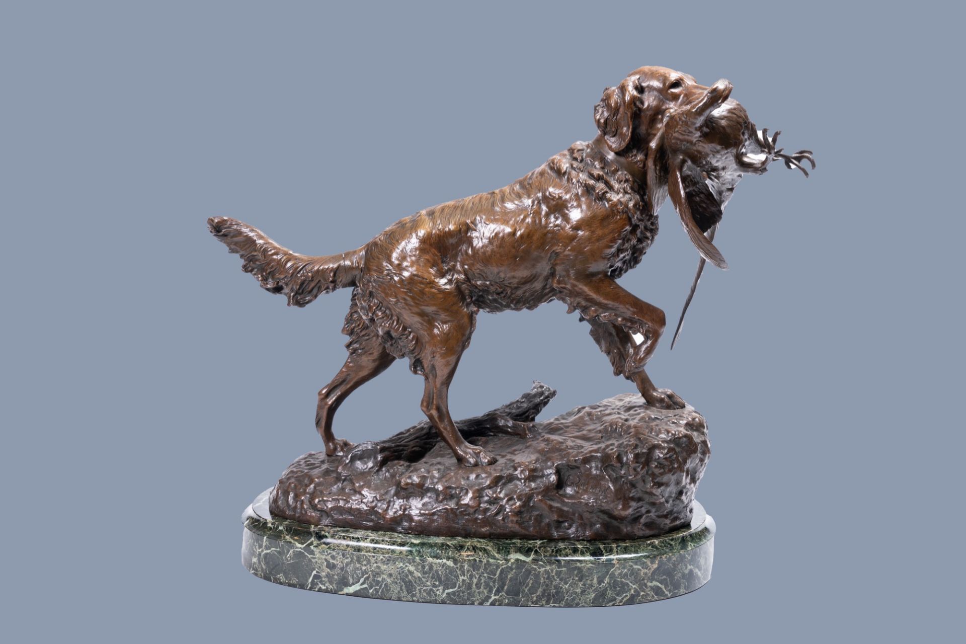 Emile DŽsirŽ Lienard (1842-?): Hunting dog with pheasant, brown patinated bronze on a vert de mer ma