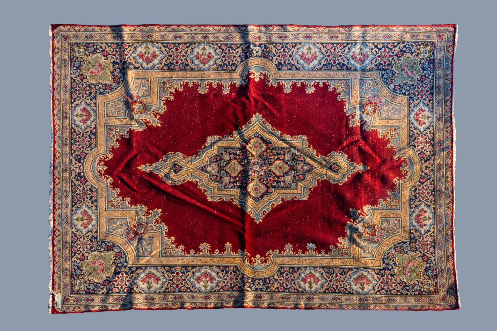 A Persian Mashad rug with floral design, wool on cotton, 20th C. - Image 2 of 3