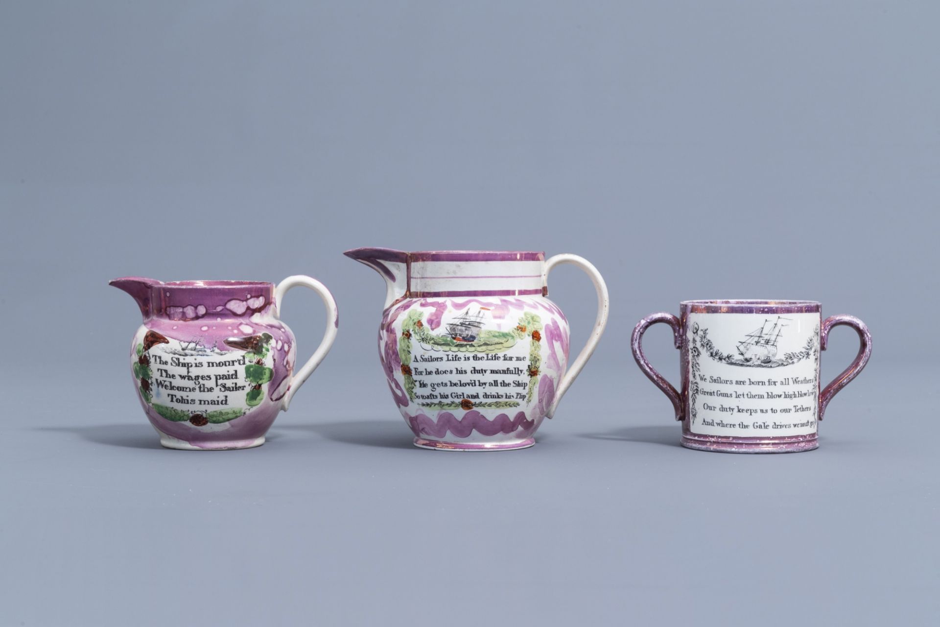 A varied collection of English pink lustreware items with boats, 19th C. - Image 9 of 11