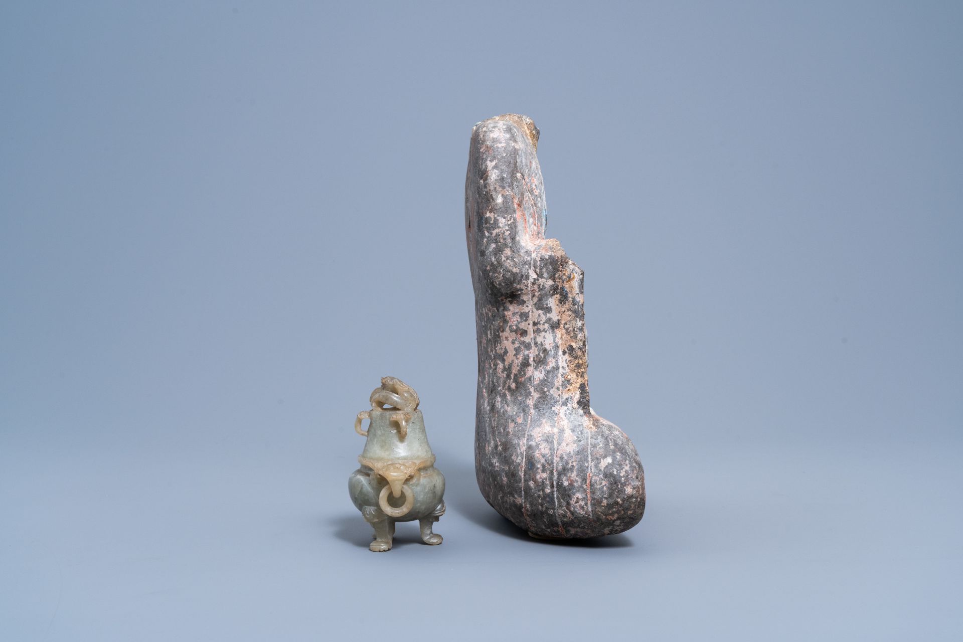 A Chinese jade bi disc, a jade•te censer and a Wei-style sculpture, 20th C. and/or earlier - Image 7 of 9